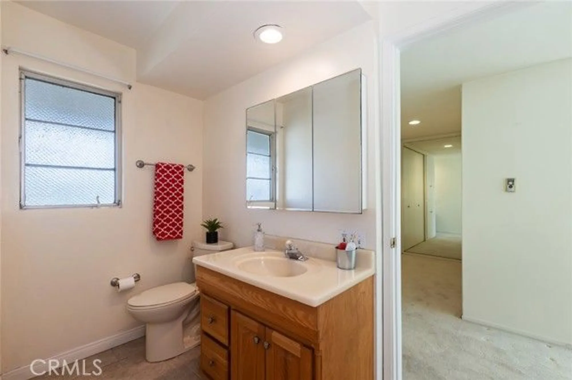Property Slideshow image 28 of 42 | 23026 nadine cir b, Torrance, CA, 90505
