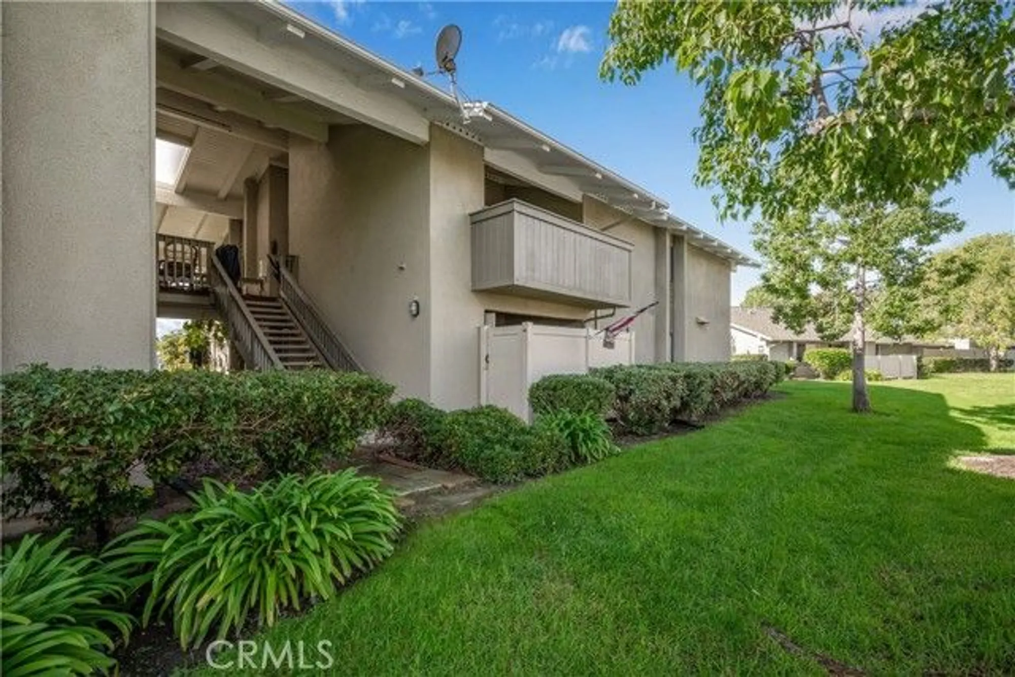 Property Slideshow image 29 of 32 | 8777 tulare dr unit 411h, Huntington Beach, CA, 92646