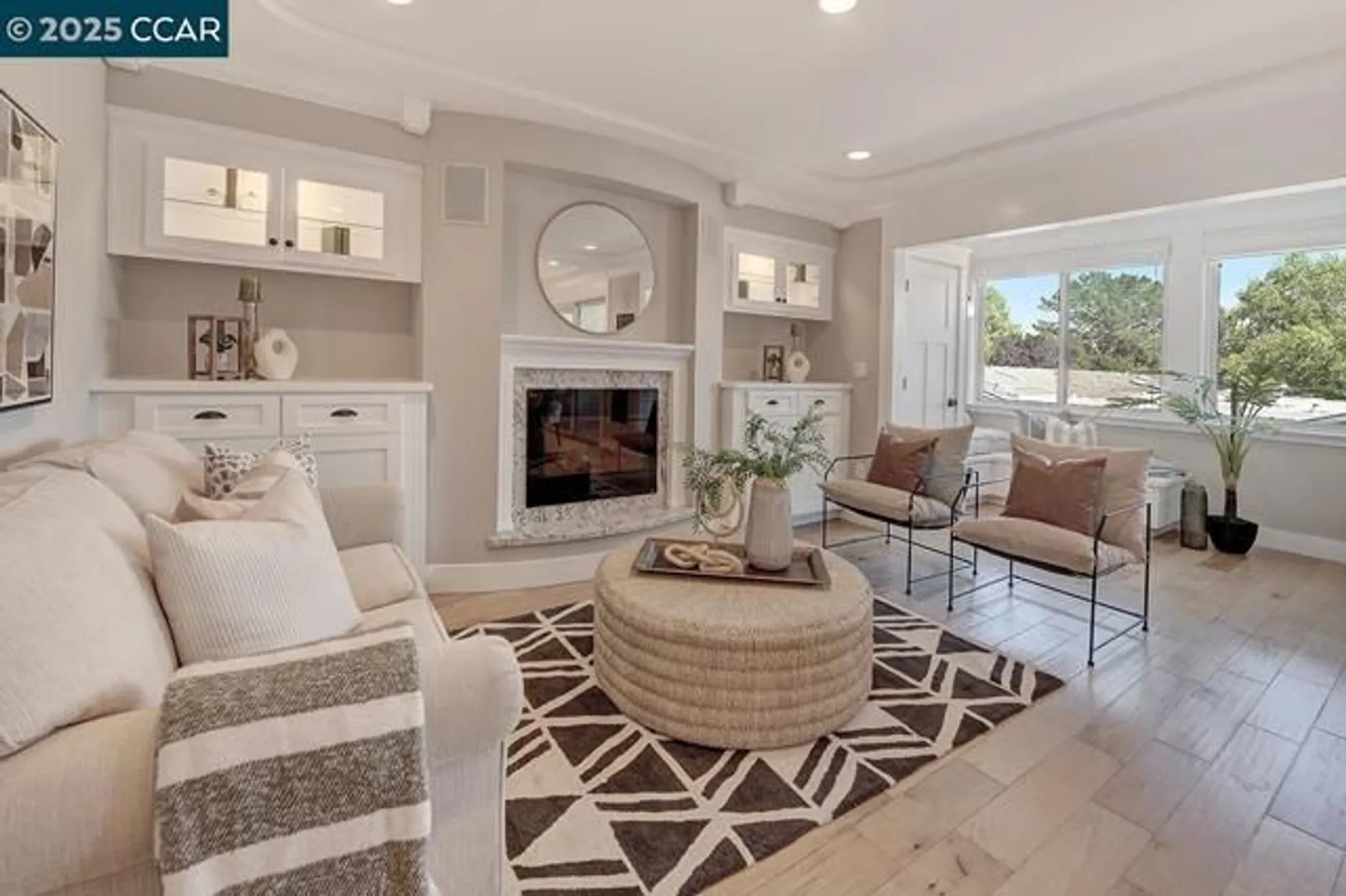 Property Slideshow image 7 of 54 | 2501 pine knoll dr unit 8, Walnut Creek, CA, 94595