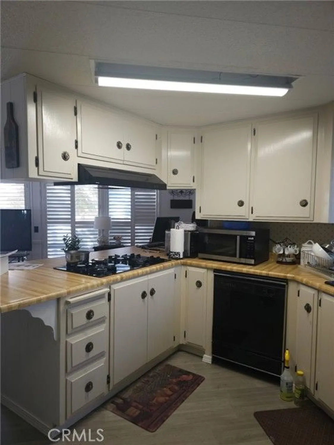 Property Slideshow image 9 of 38 | 2662 silver oak way, Hemet, CA, 92545