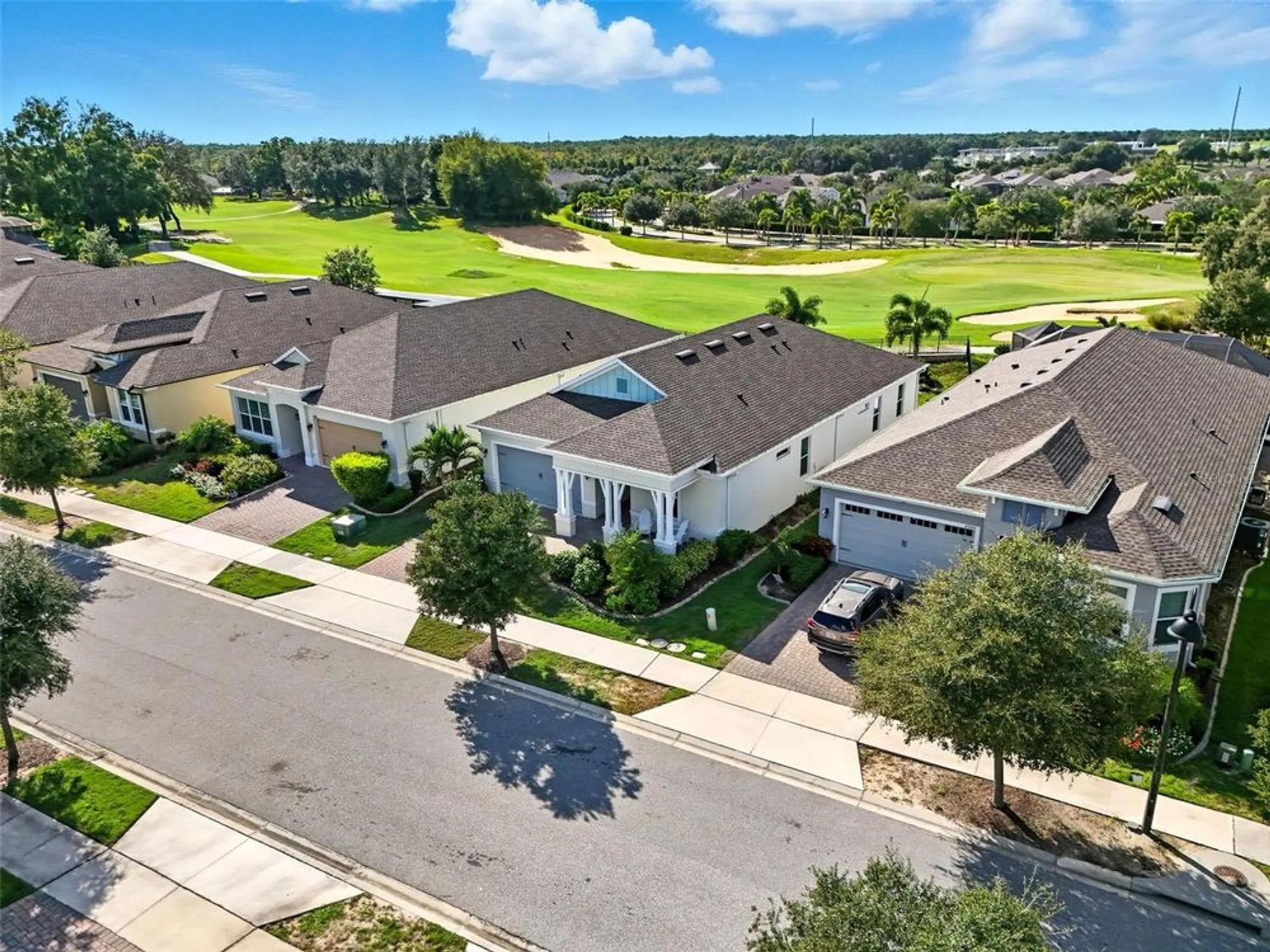 Property Slideshow image 3 of 60 | 2074 flora pass pl, Kissimmee, FL, 34747