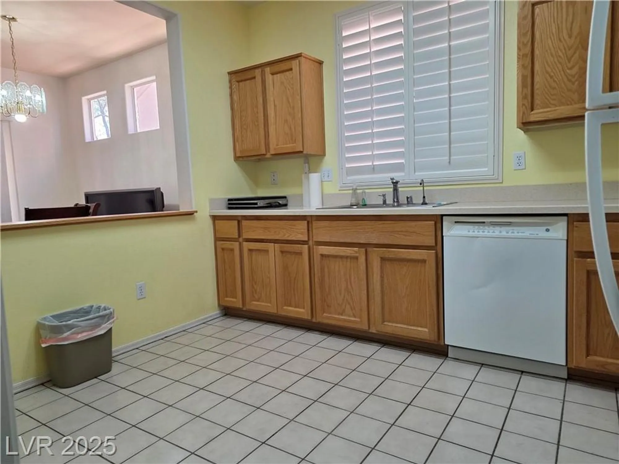 Property Slideshow image 15 of 42 | 10409 snyder ave, Las Vegas, NV, 89134