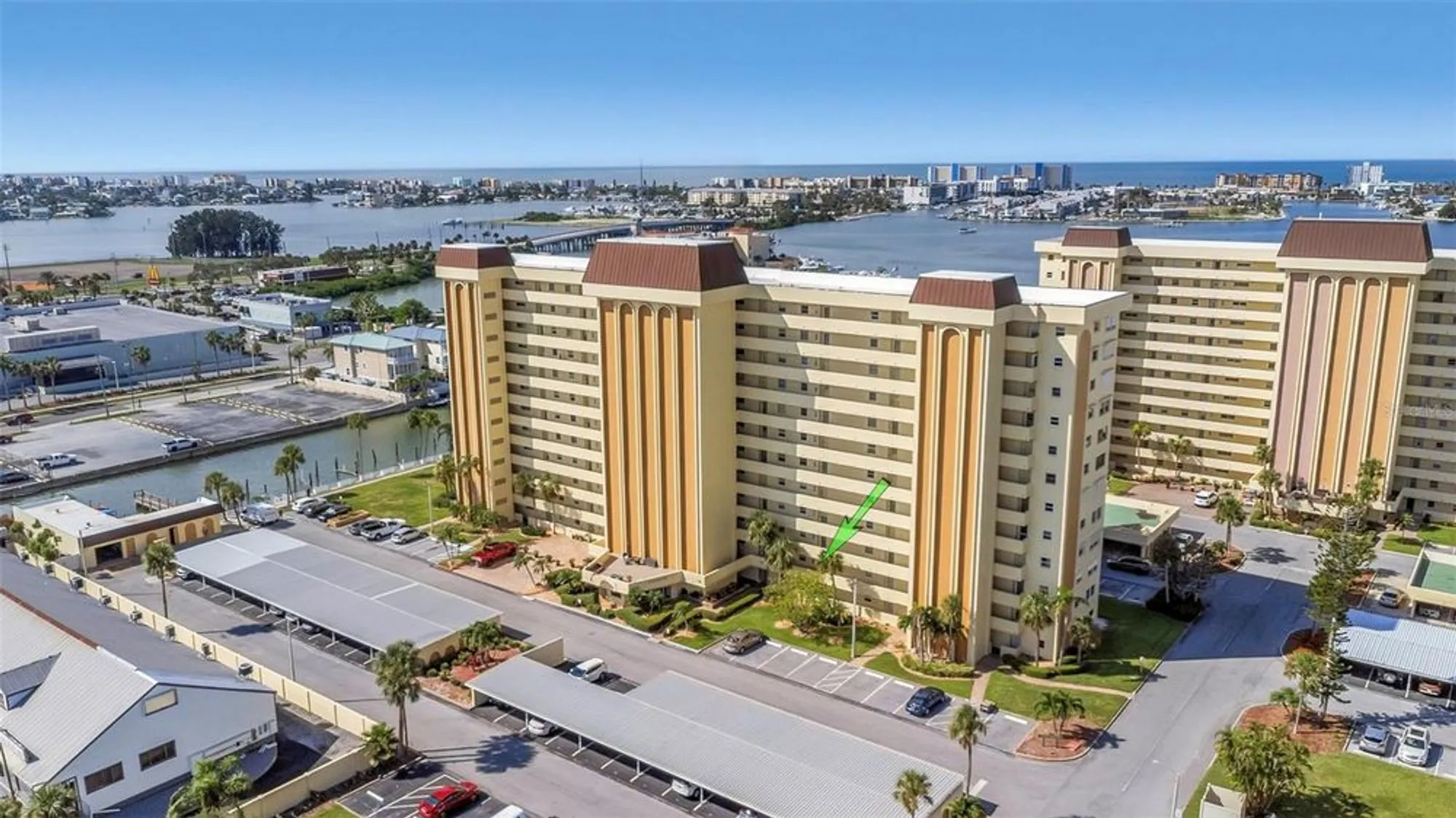 Property Slideshow image 82 of 95 | 4550 cove cir apt 207, St Petersburg, FL, 33708