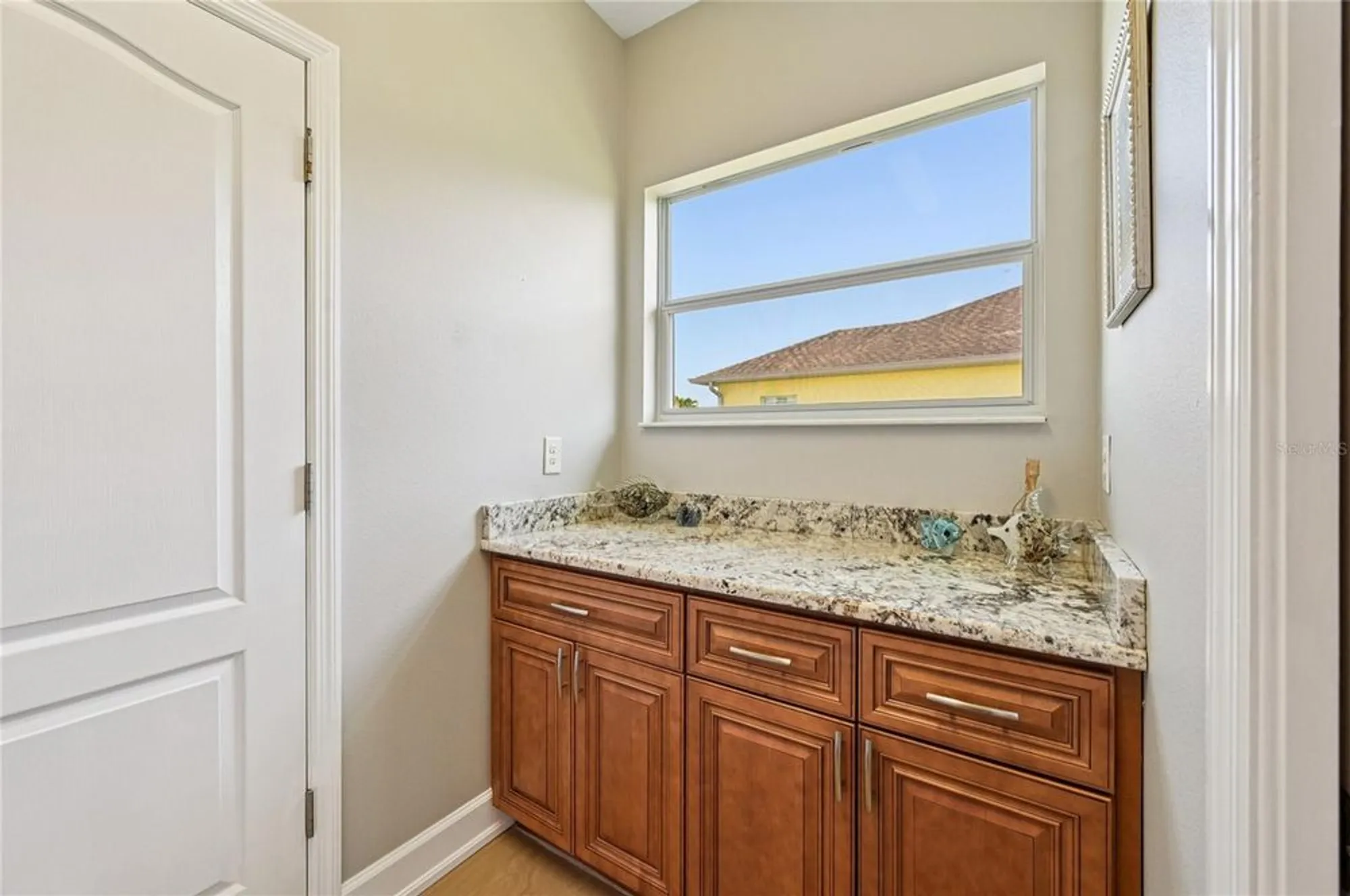 Property Slideshow image 27 of 52 | 624 barnacle ct, Englewood, FL, 34223