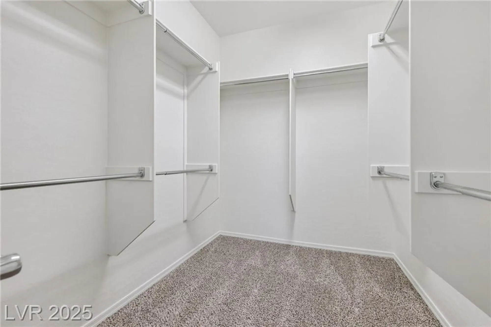 Property Slideshow image 28 of 48 | 3369 hackney horse ct, Las Vegas, NV, 89122