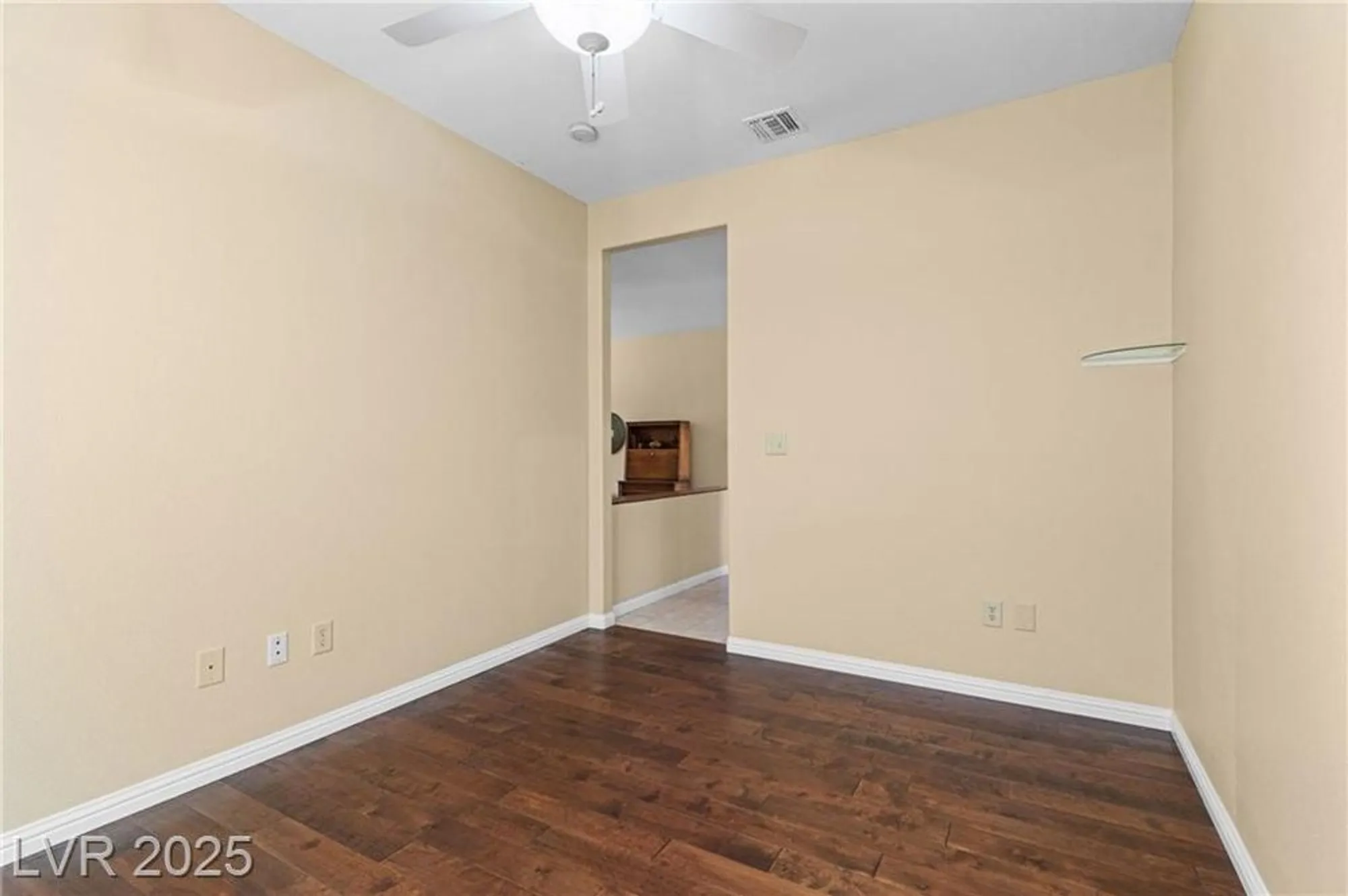 Property Slideshow image 29 of 40 | 2145 king mesa dr, Henderson, NV, 89012