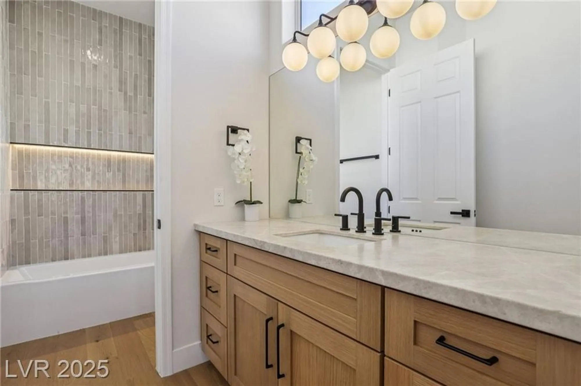 Property Slideshow image 48 of 82 | 2386 hardin ridge dr, Henderson, NV, 89052