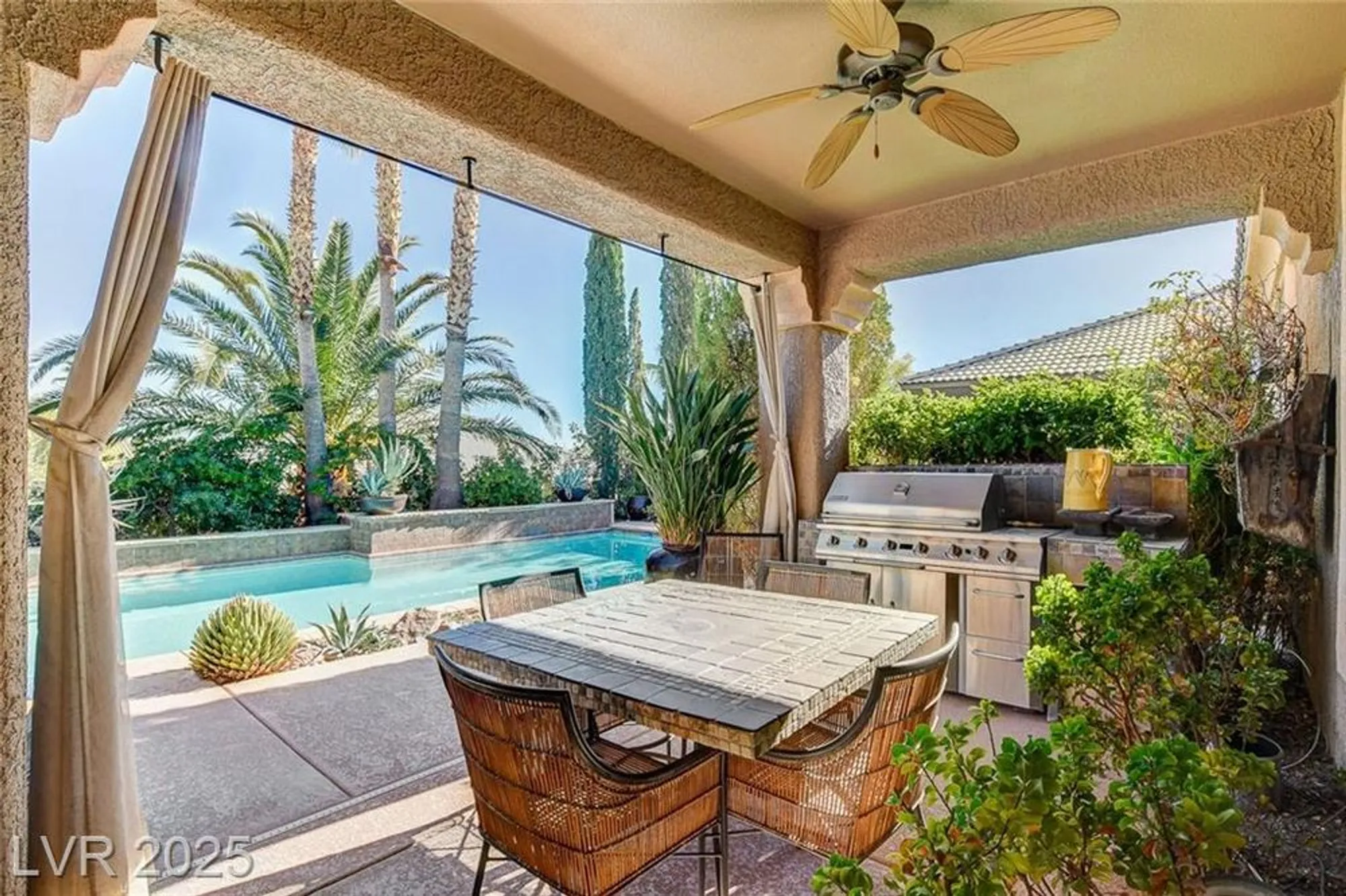 Property Slideshow image 3 of 56 | 5152 vincitor st, Las Vegas, NV, 89135
