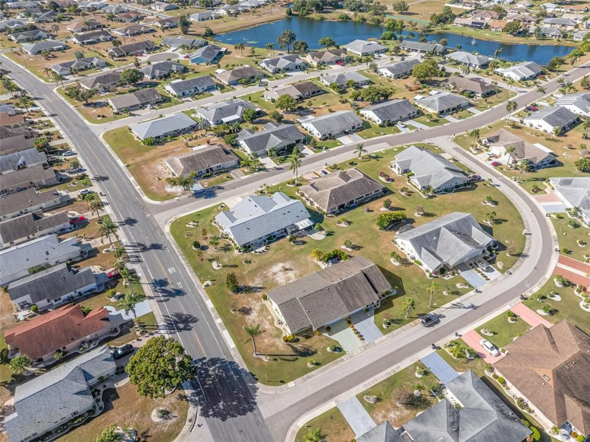 Property Slideshow image 36 of 51 | 302 linger ln, Sun City Center, FL, 33573