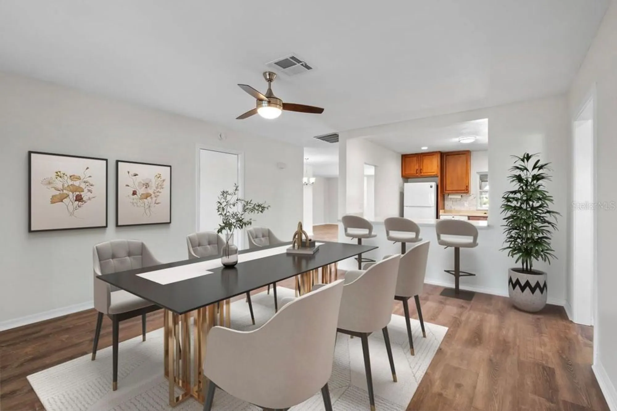 Property Slideshow image 10 of 34 | 1002 strawpocket pl, Sun City Center, FL, 33573