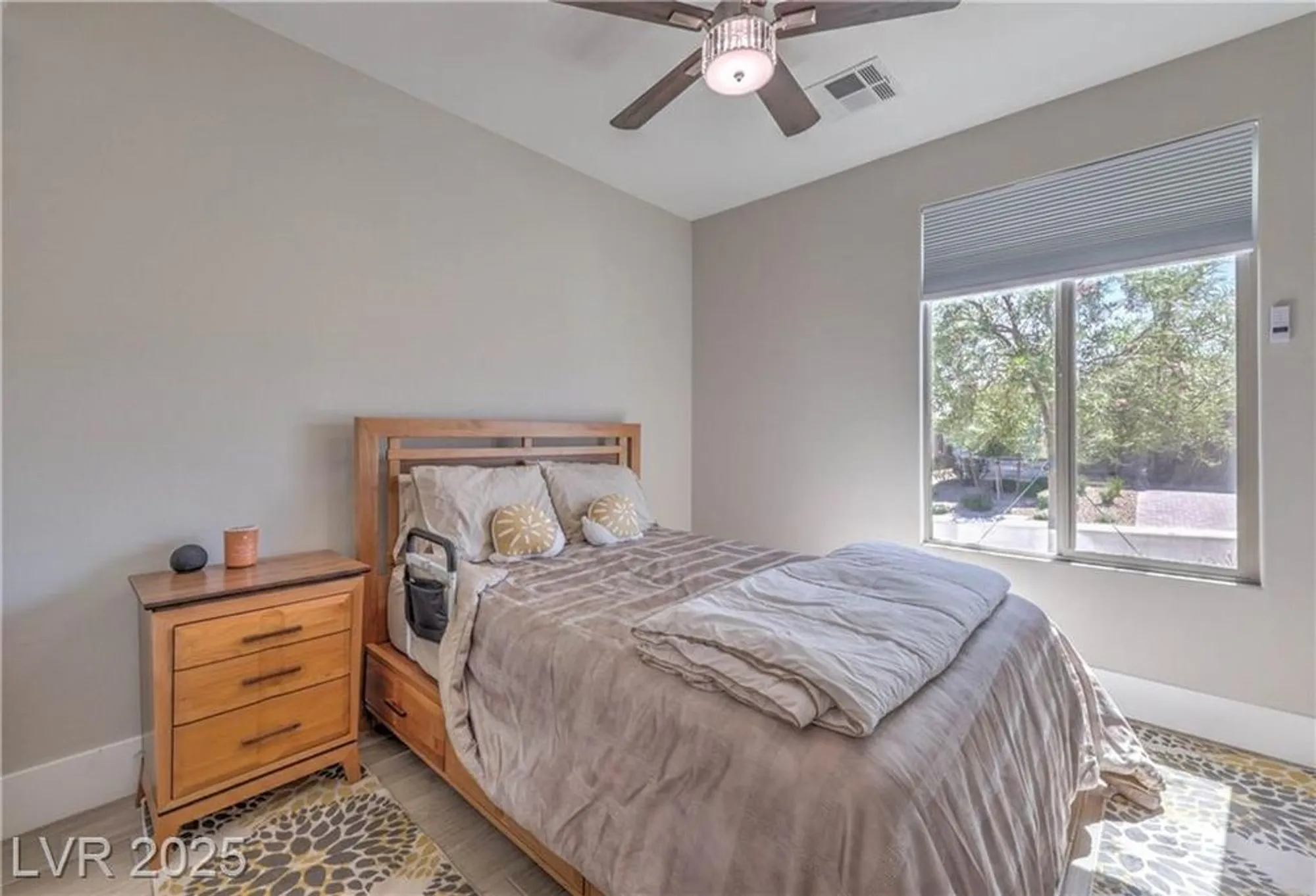 Property Slideshow image 29 of 52 | 9584 sard ln, Las Vegas, NV, 89143