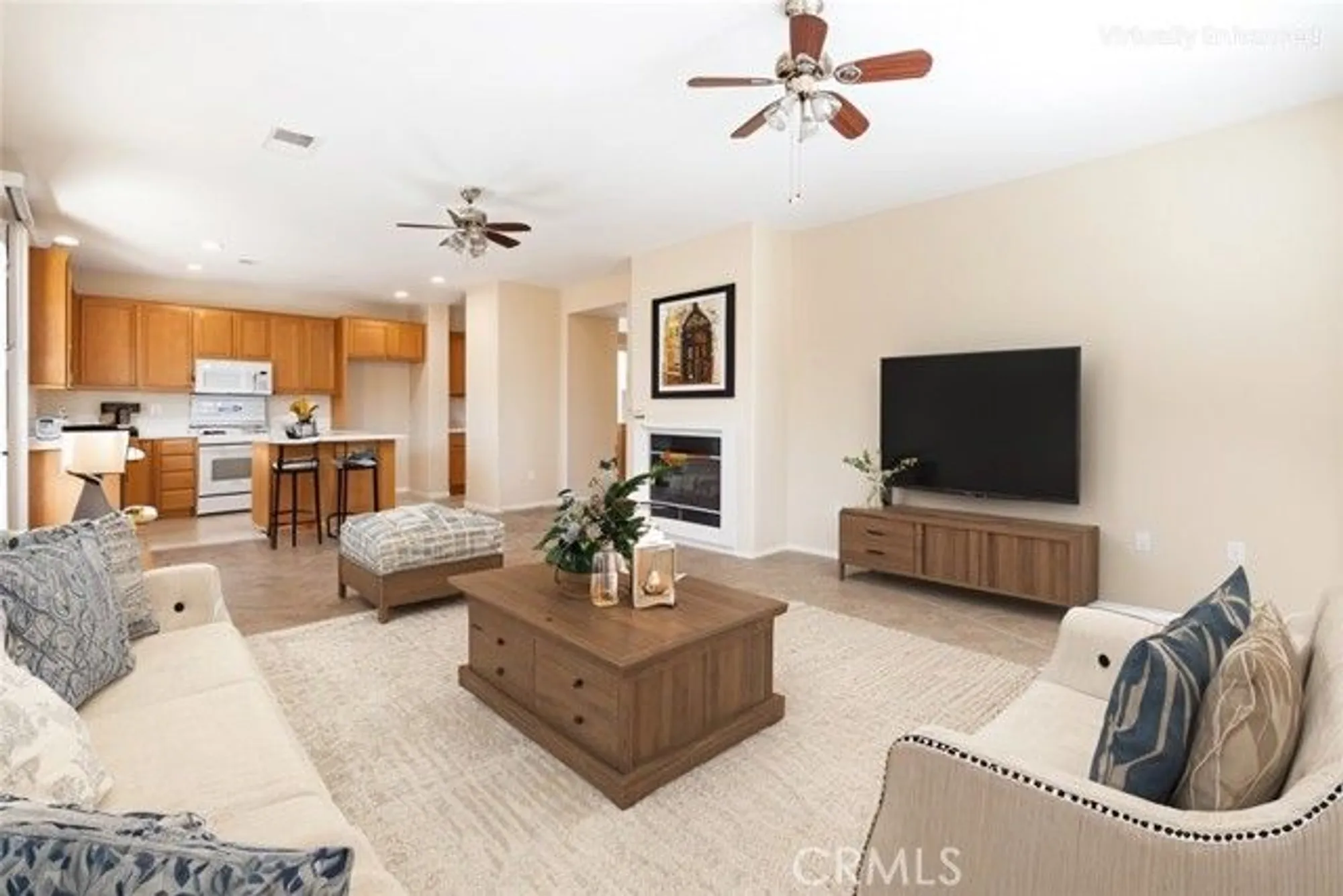 Property Slideshow image 13 of 56 | 241 carner ln, Hemet, CA, 92545