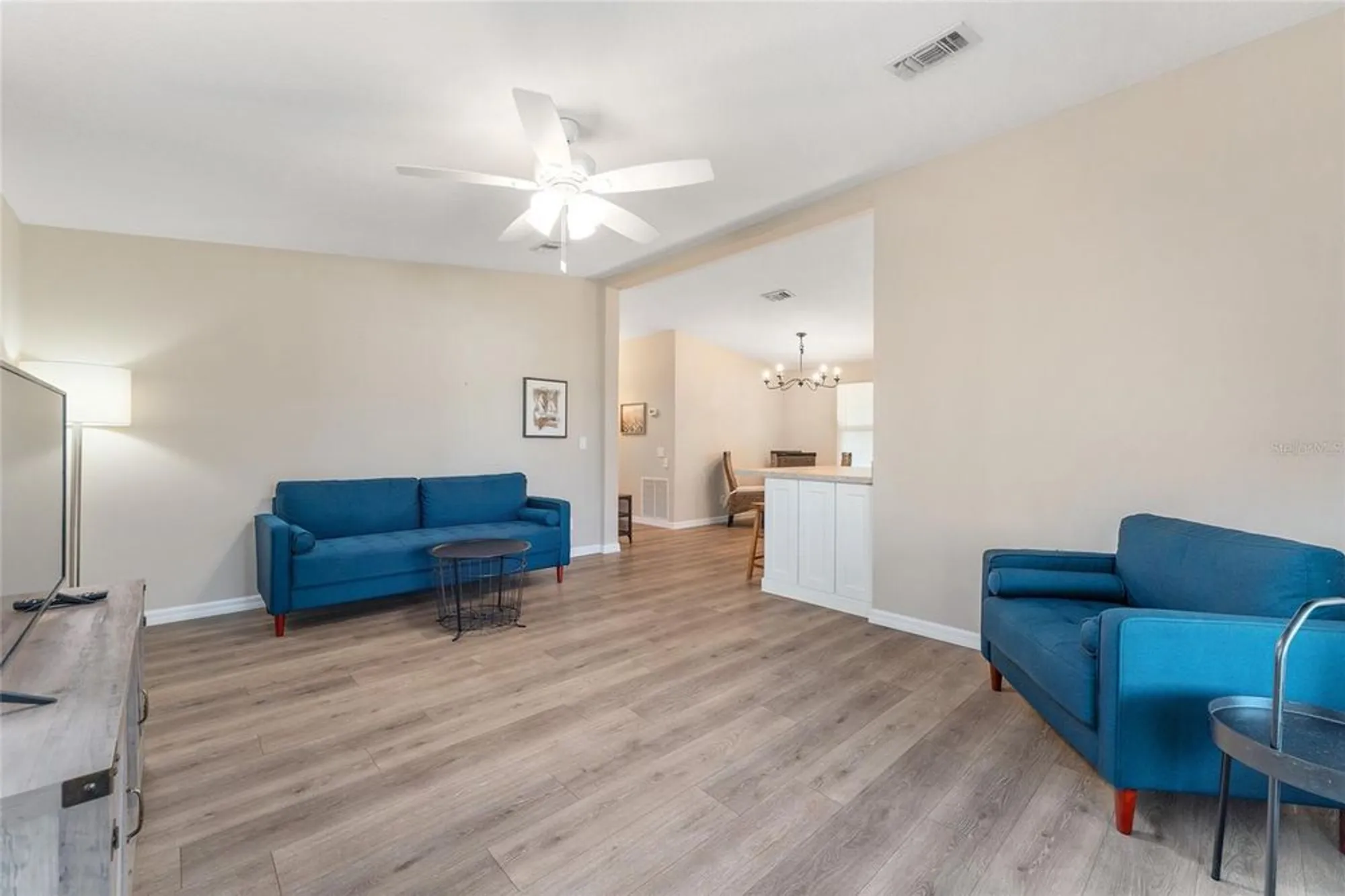 Property Slideshow image 14 of 67 | 1607 doral cir, Lady Lake, FL, 32159