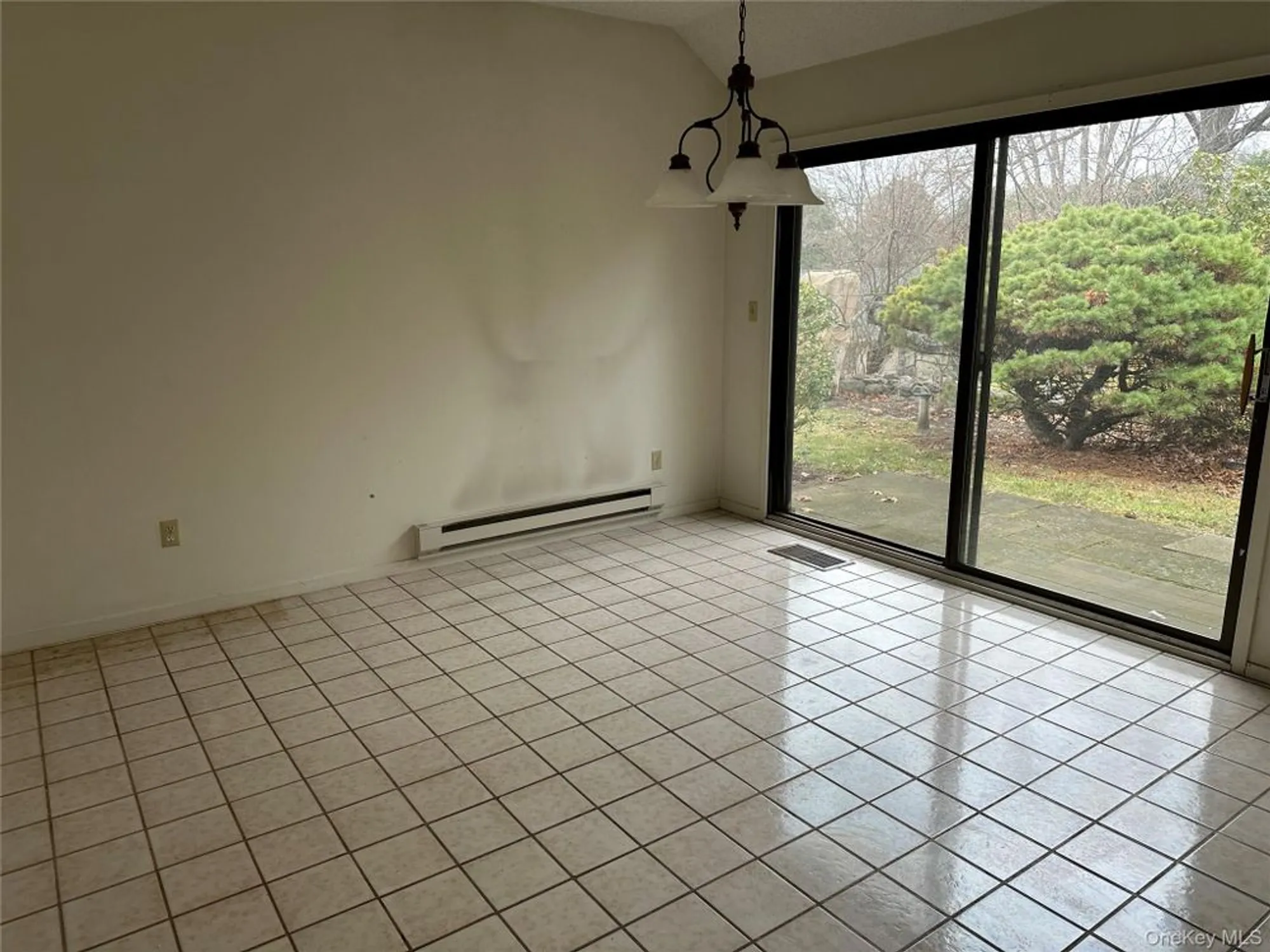 Property Slideshow image 6 of 15 | 107 heritage hls c, Somers, NY, 10589