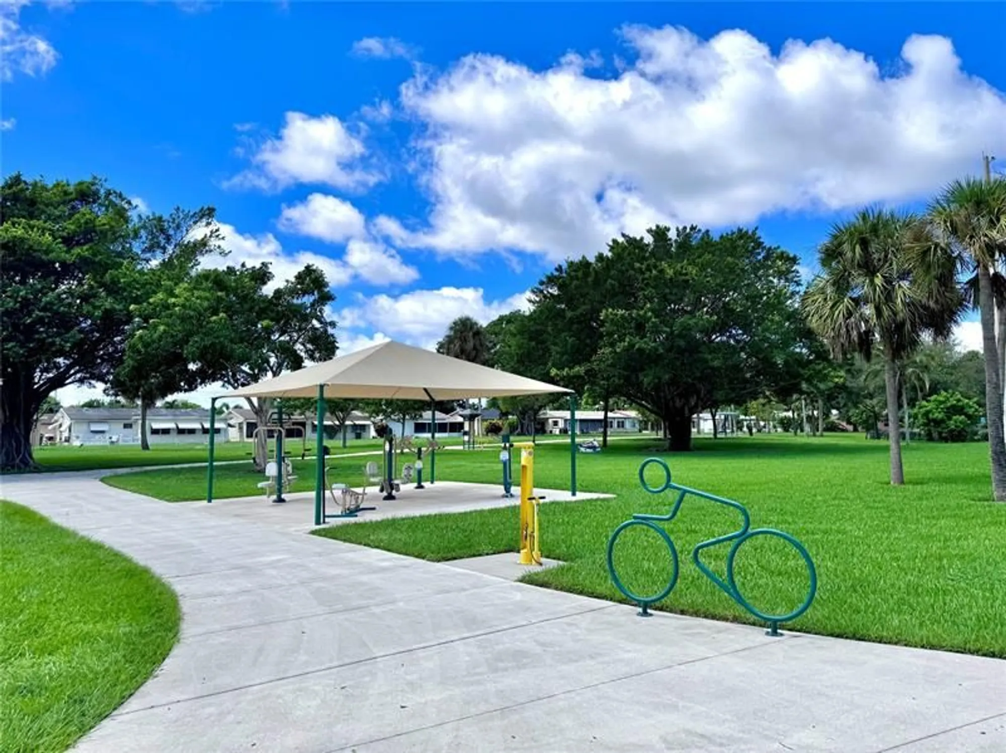 Property Slideshow image 45 of 47 | 4700 nw 48th ave, Tamarac, FL, 33319