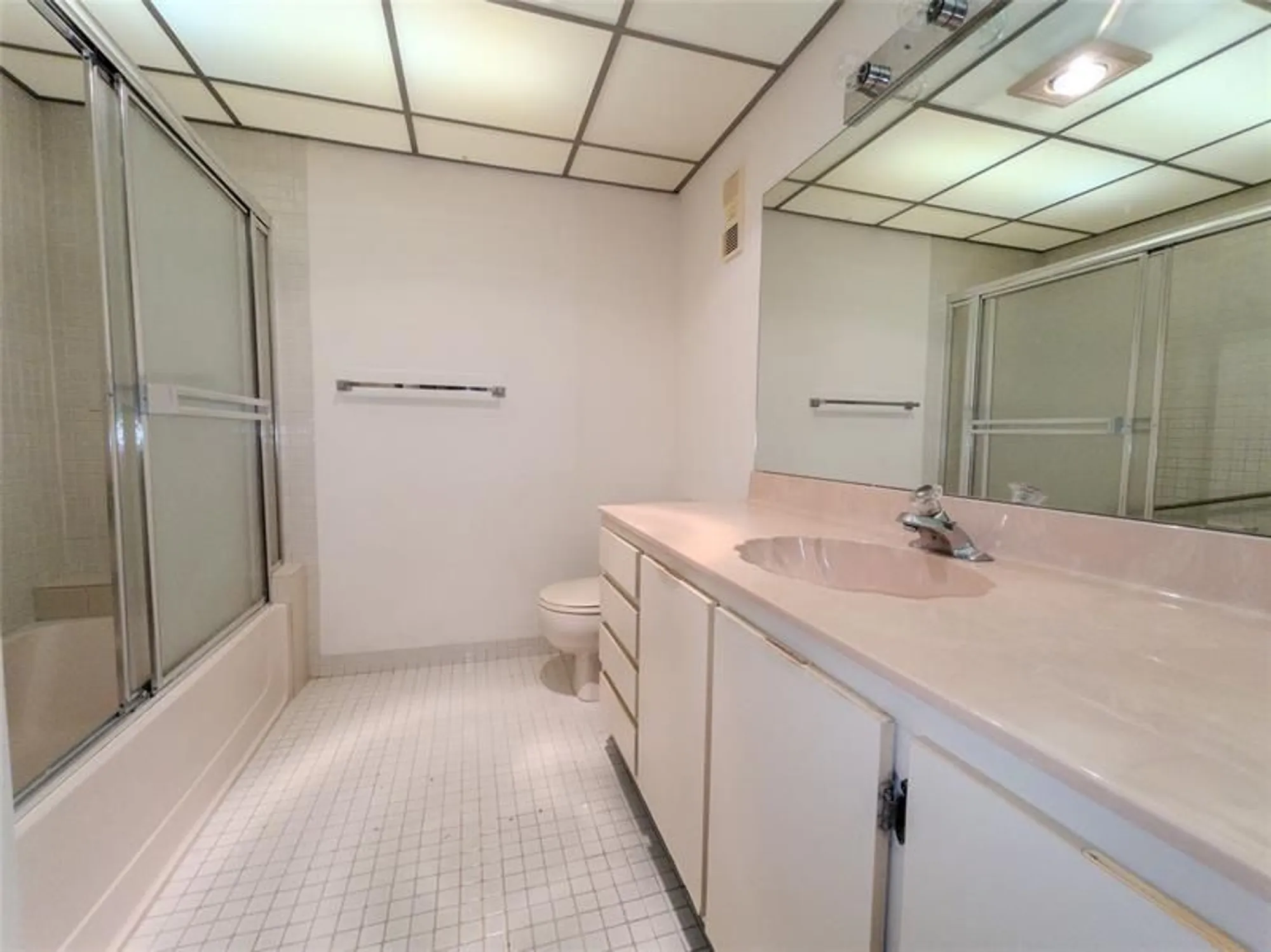 Property Slideshow image 25 of 41 | 7516 ashmont cir 104, Tamarac, FL, 33321