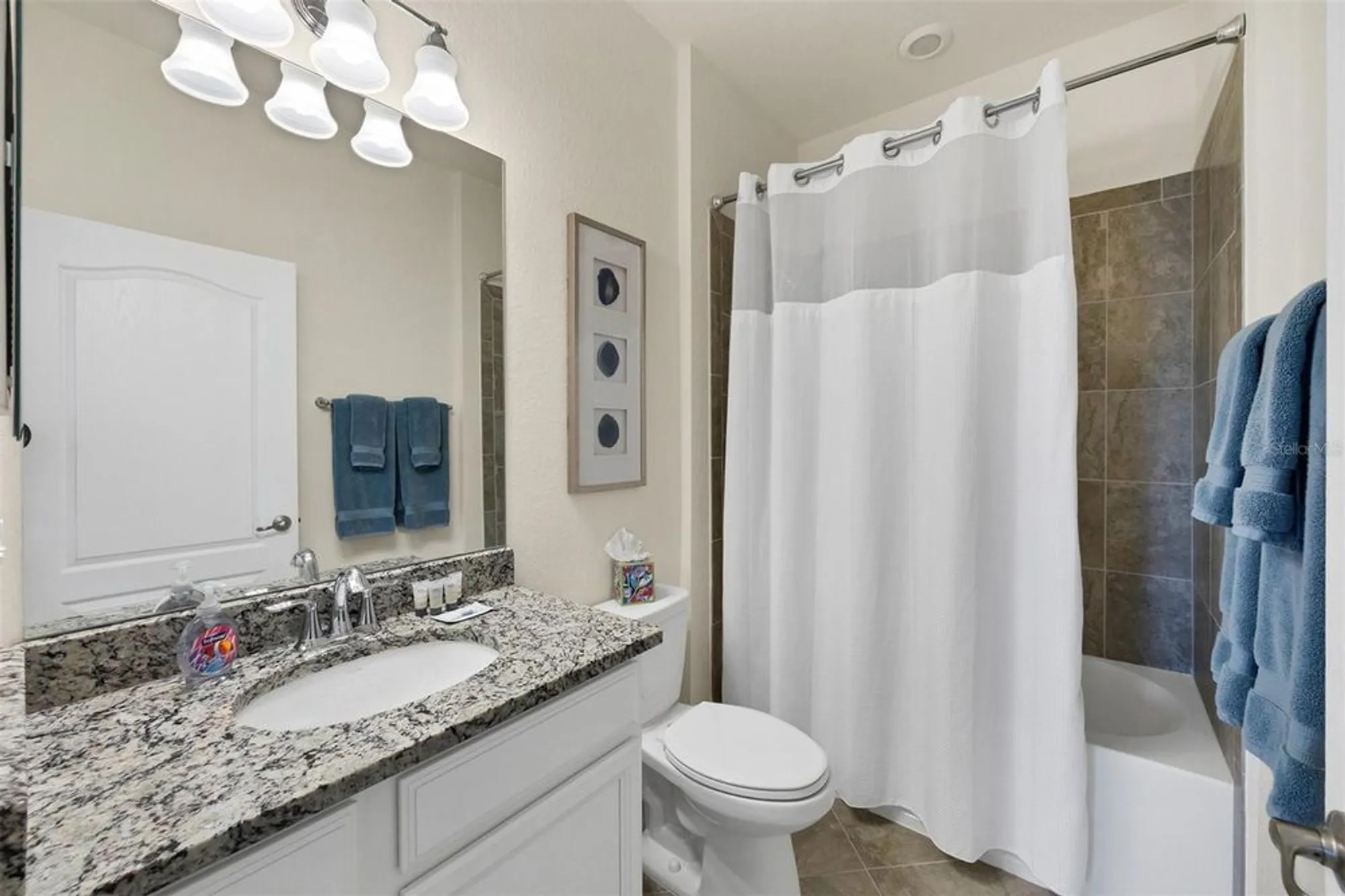 Property Slideshow image 27 of 61 | 10097 cozy grove dr, Venice, FL, 34293