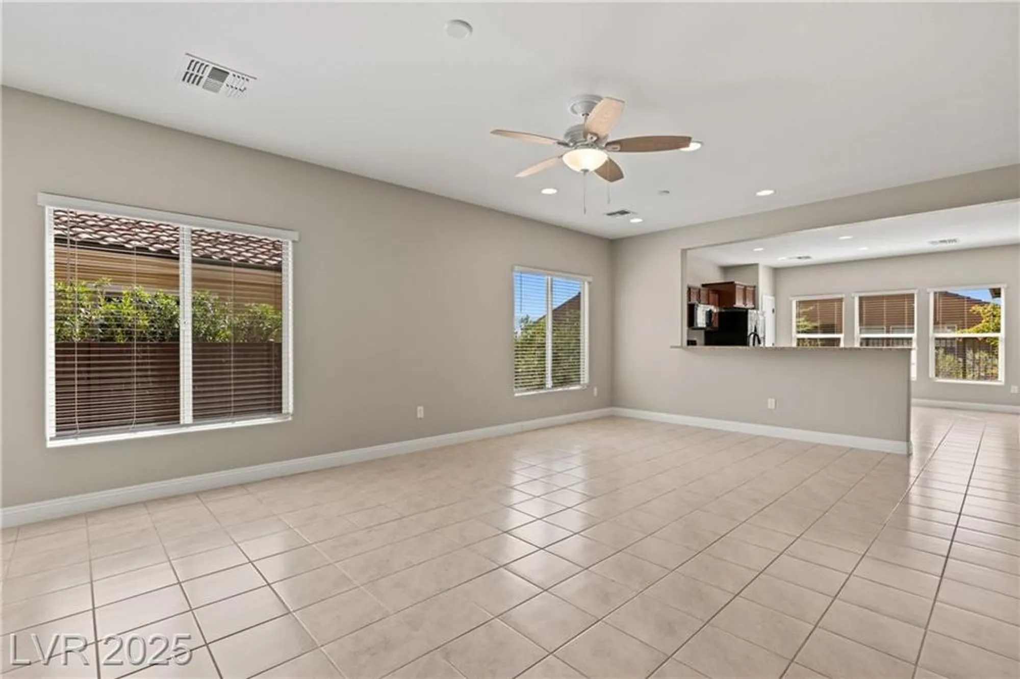 Property Slideshow image 13 of 62 | 1434 moonrise ct, Mesquite, NV, 89034