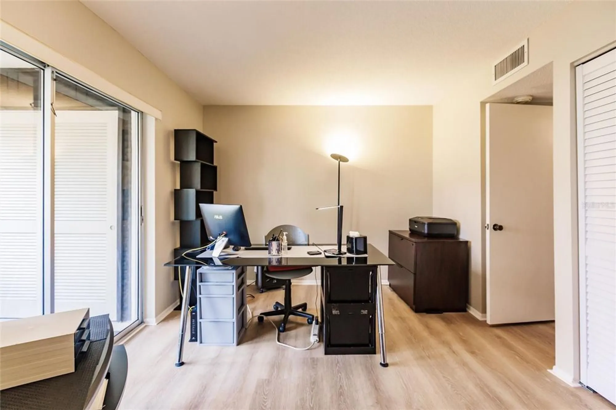 Property Slideshow image 16 of 42 | 3540 hispania pl 214, Sarasota, FL, 34232