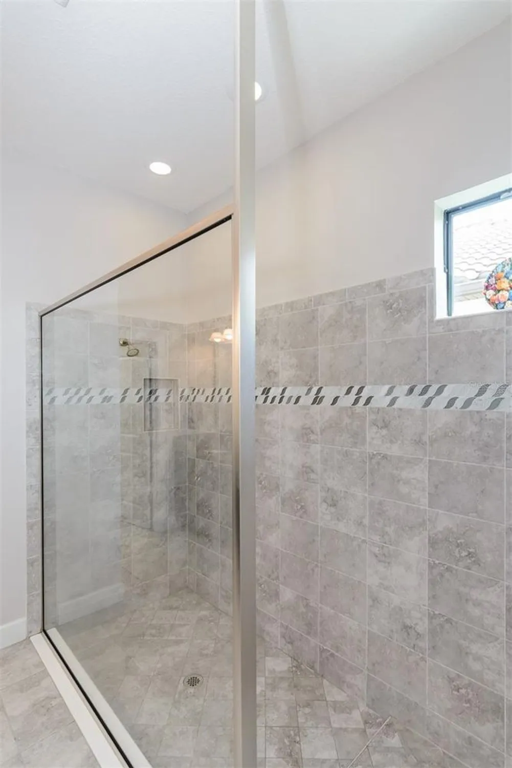 Property Slideshow image 27 of 72 | 11740 bitola dr, Odessa, FL, 33556