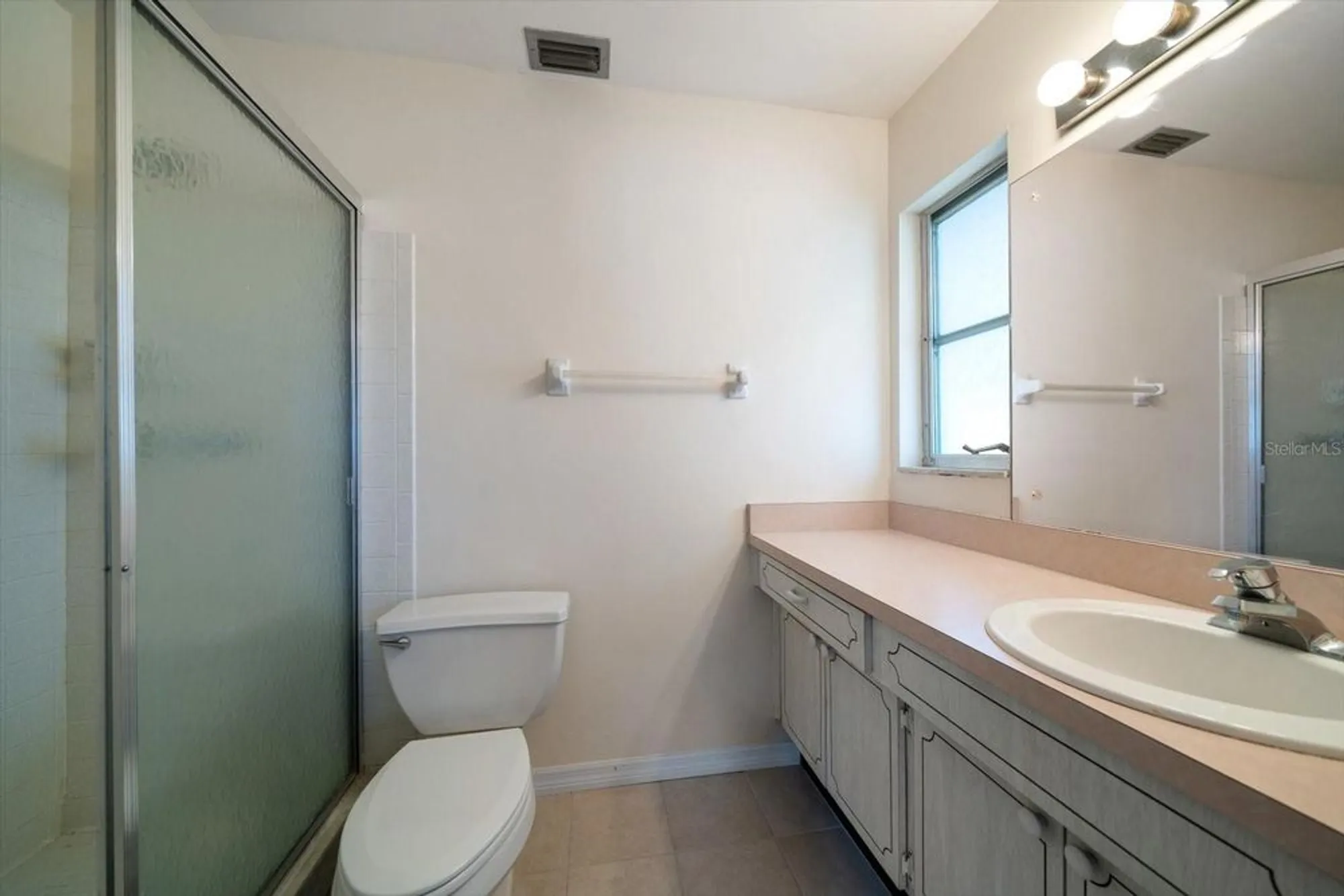 Property Slideshow image 12 of 29 | 8445 calais, Pinellas Park, FL, 33781