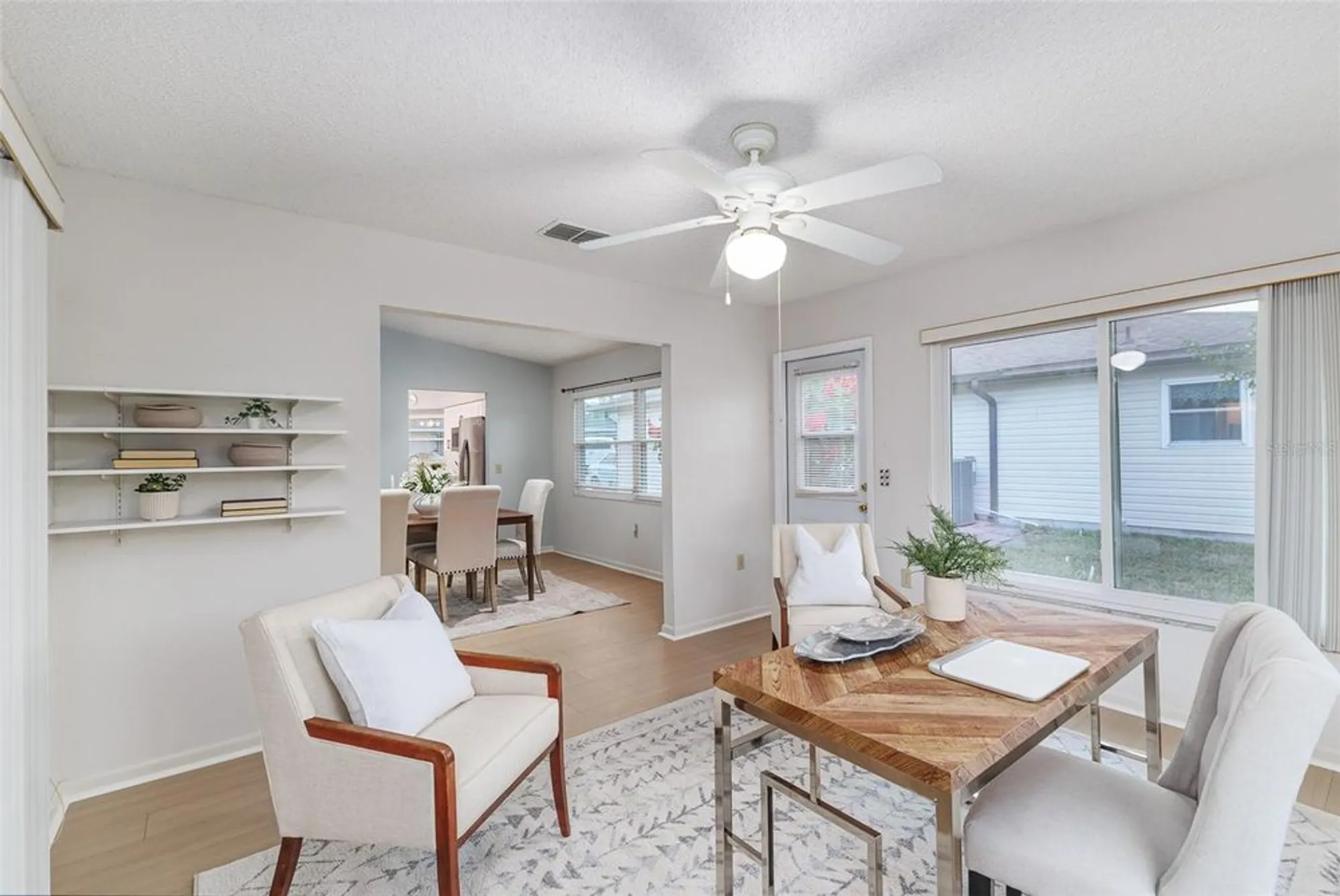 Property Slideshow image 18 of 39 | 4850 squire hollow dr, Lakeland, FL, 33811