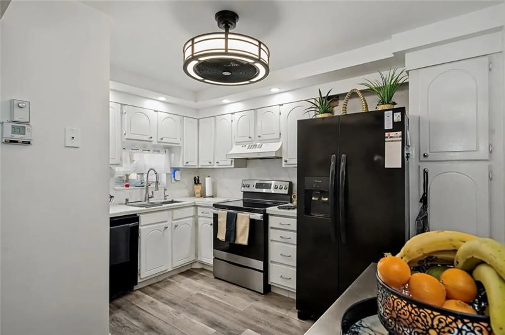 Property Slideshow image 11 of 55 | 9520 s hollybrook lake dr 103, Pembroke Pines, FL, 33025