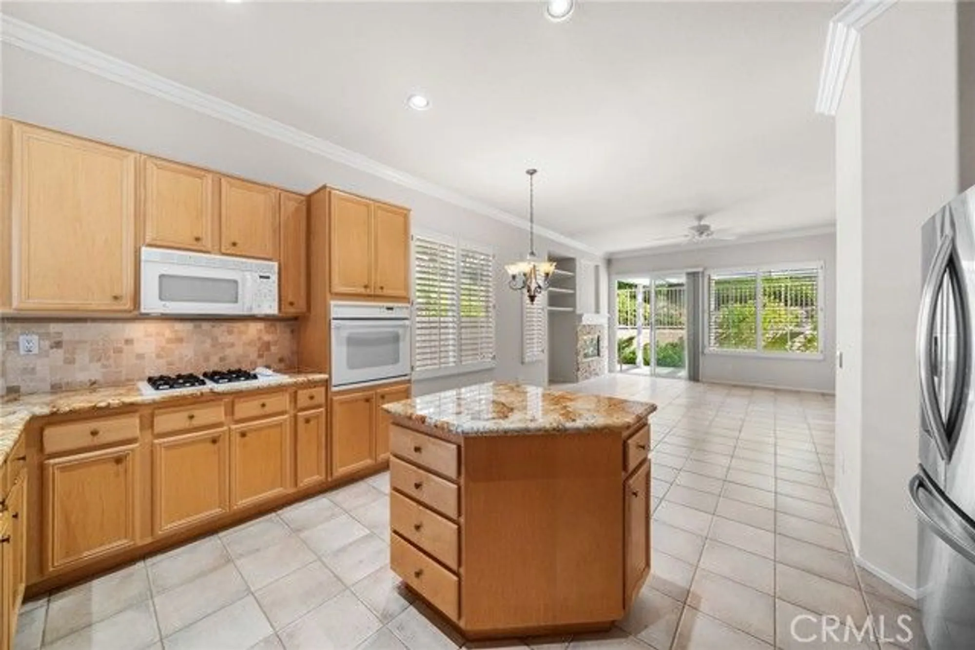 Property Slideshow image 20 of 62 | 21564 marana, Mission Viejo, CA, 92692