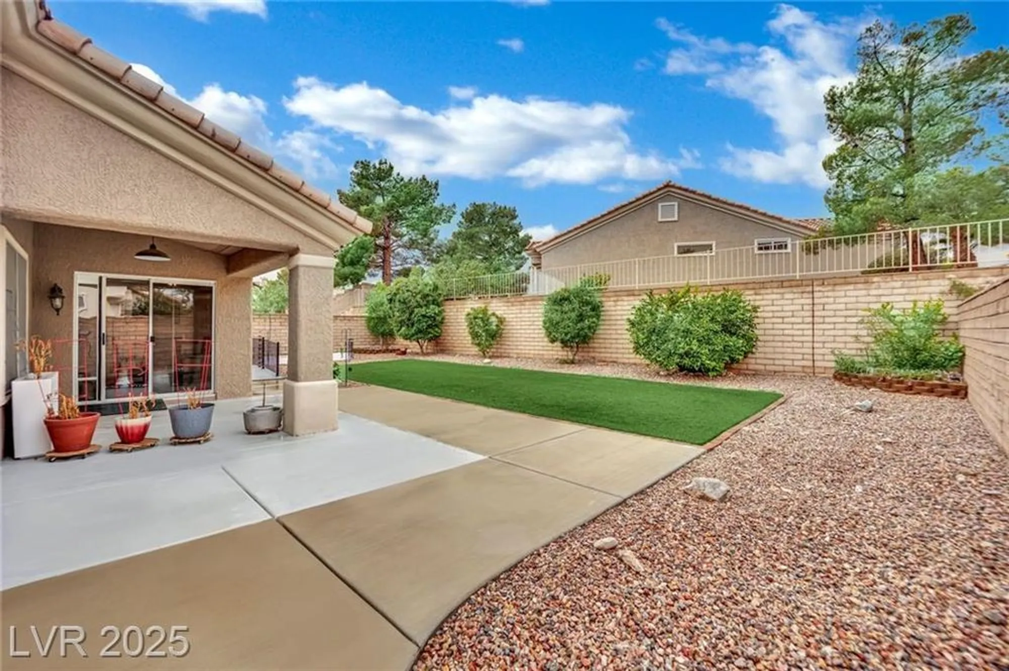 Property Slideshow image 26 of 28 | 2409 indigo valley st, Las Vegas, NV, 89134