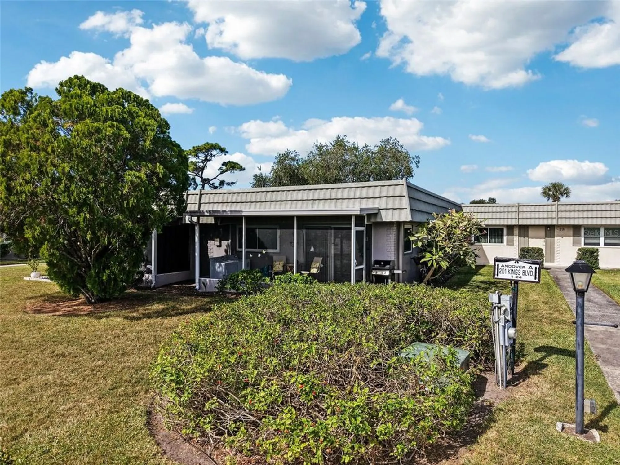 Property Slideshow image 51 of 51 | 201 kings blvd 13, Sun City Center, FL, 33573