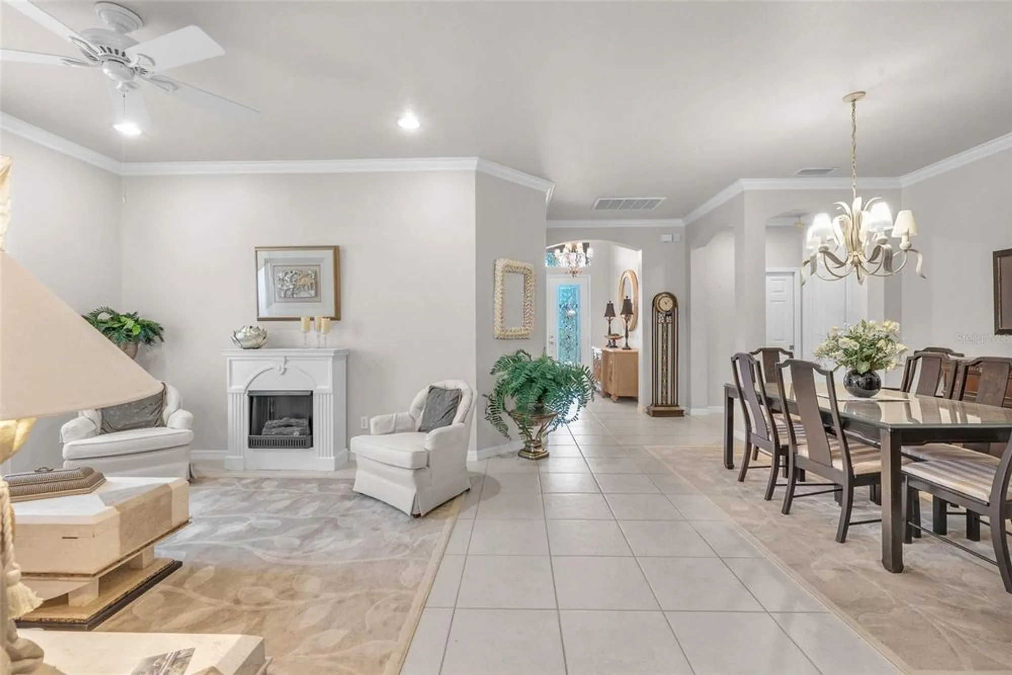 Property Slideshow image 8 of 51 | 321 silver falls dr, Apollo Beach, FL, 33572