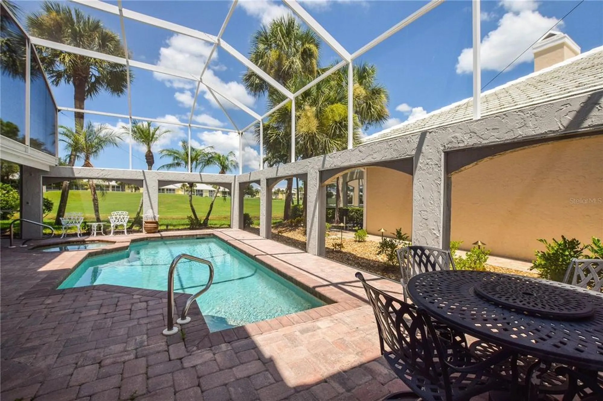 Property Slideshow image 32 of 66 | 404 cardiff rd 17, Venice, FL, 34293