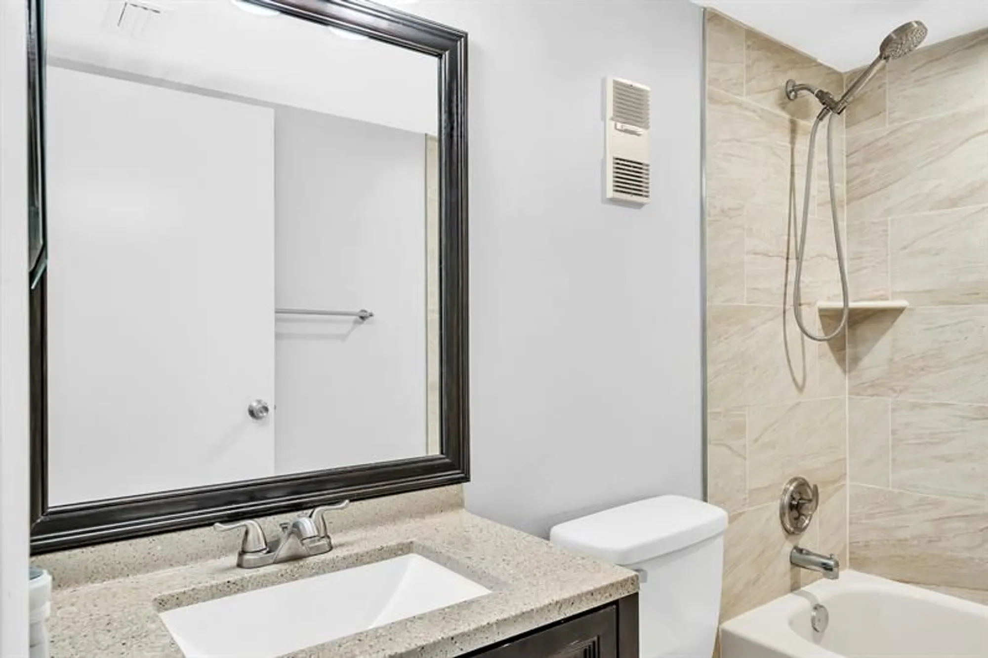 Property Slideshow image 15 of 51 | 14307 bedford dr apt 204, Delray Beach, FL, 33446