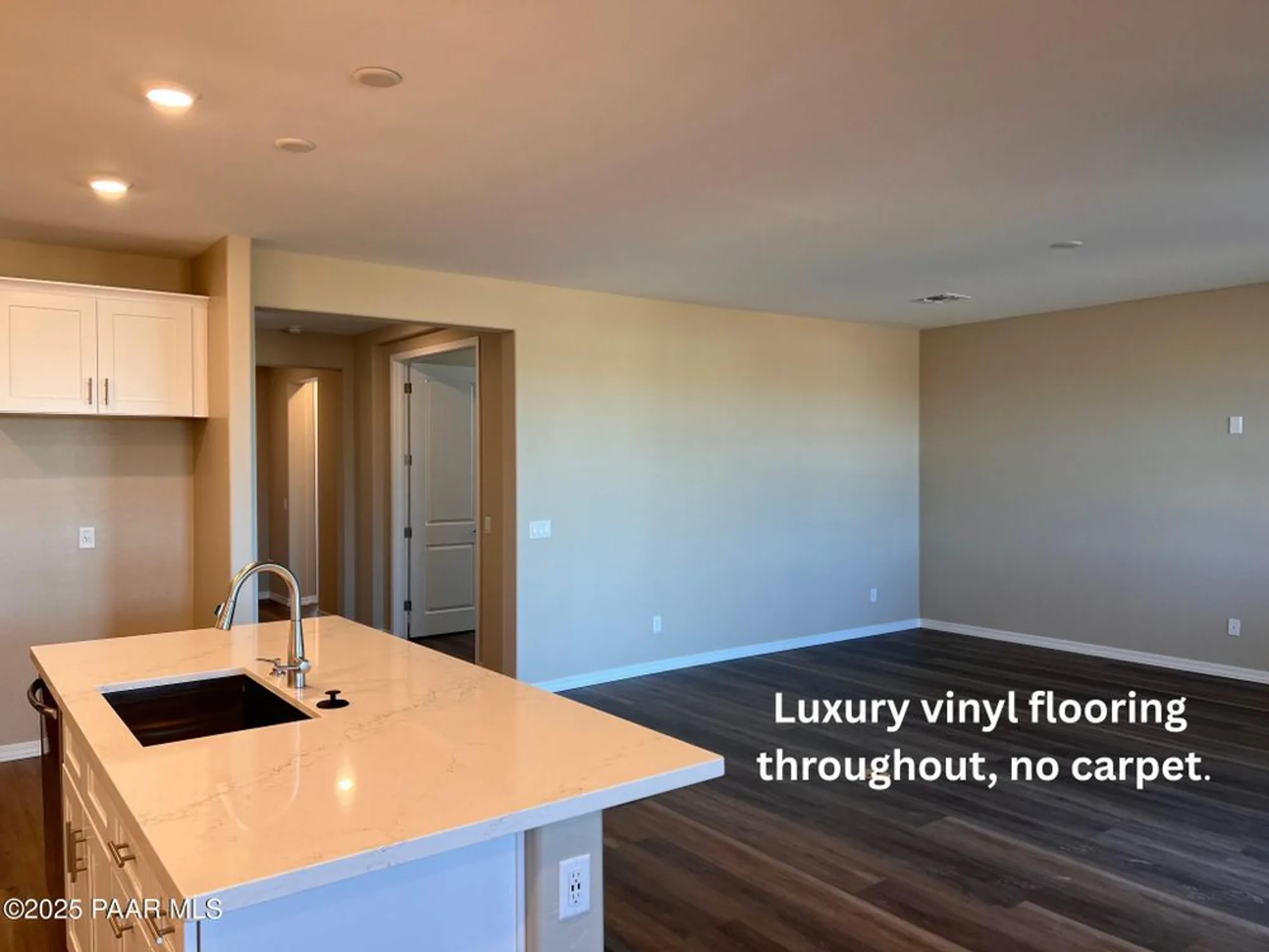 Property Slideshow image 4 of 12 | 7594 e last way trl # 19, Prescott Valley, AZ, 86315