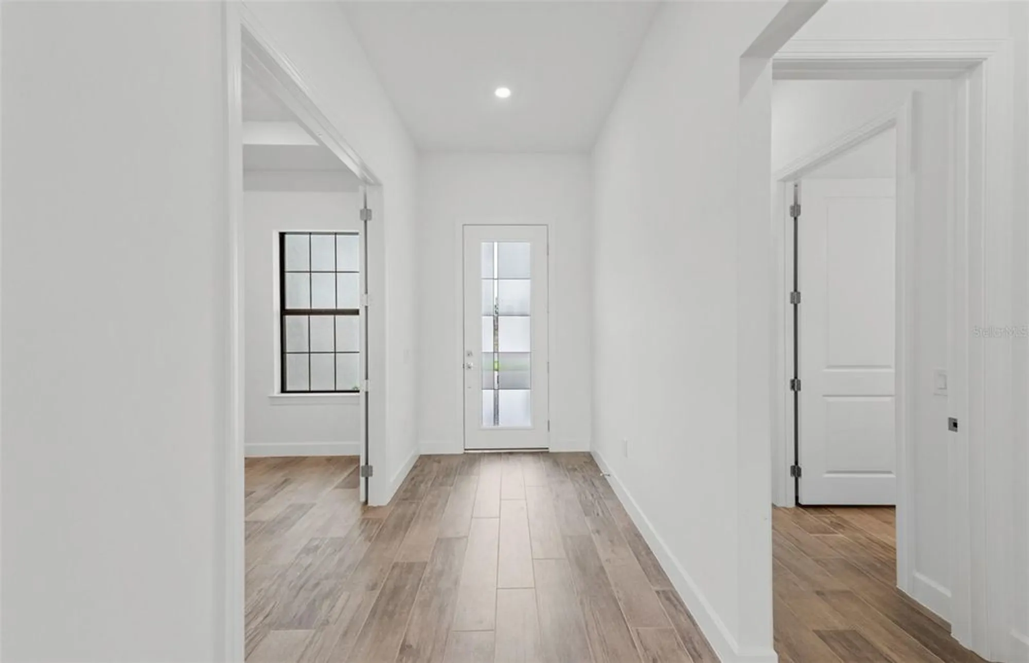 Property Slideshow image 25 of 37 | 5008 stoney point gln, Lakewood Ranch, FL, 34211