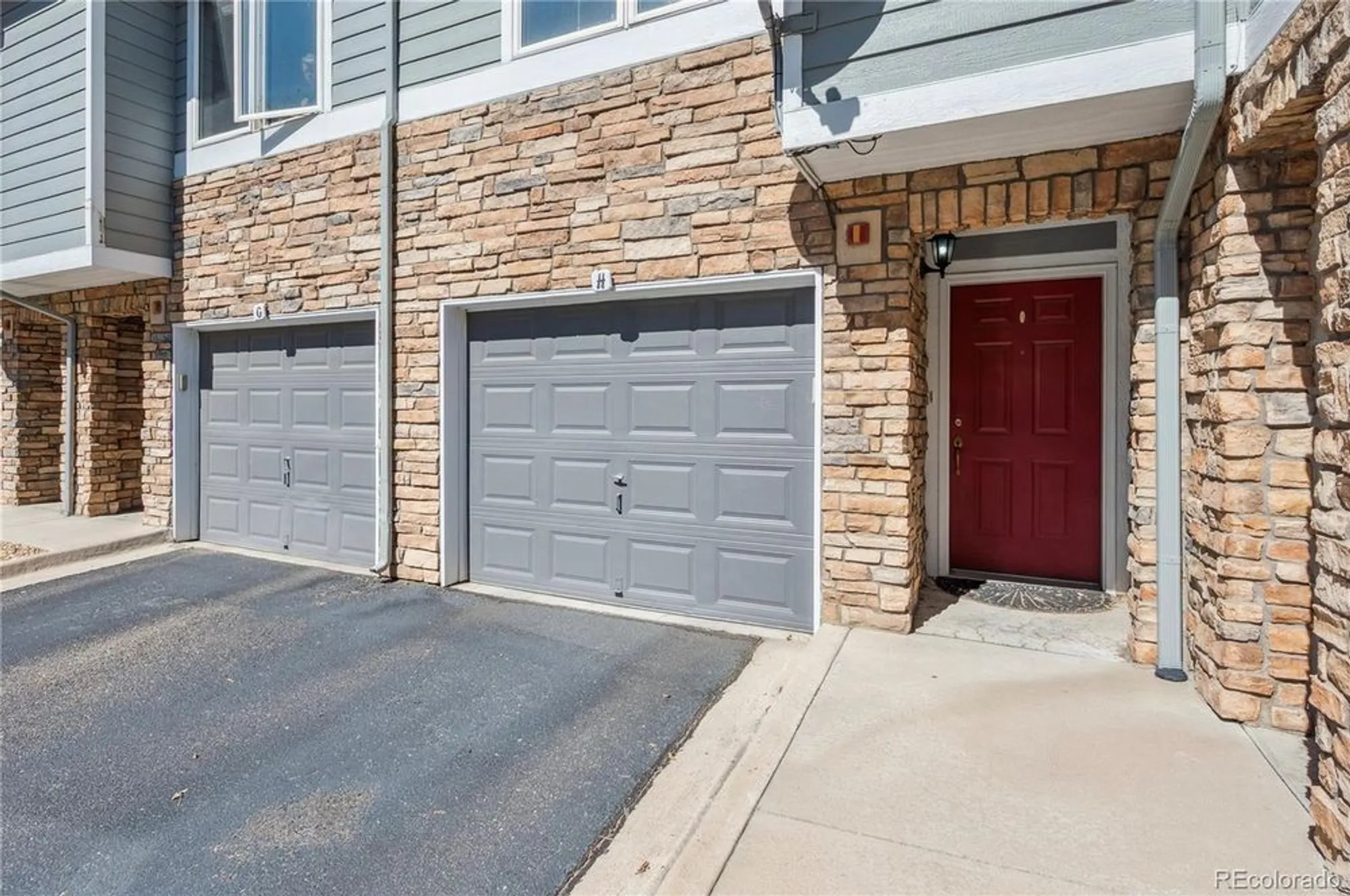 Property Slideshow image 4 of 20 | 2773 w riverwalk cir h, Littleton, CO, 80123