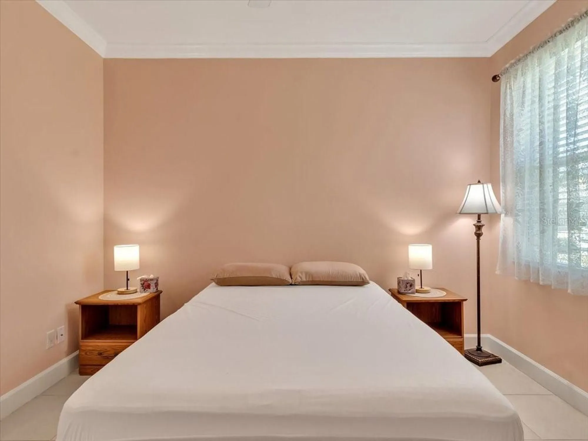 Property Slideshow image 34 of 52 | 635 chipper dr, Sun City Center, FL, 33573