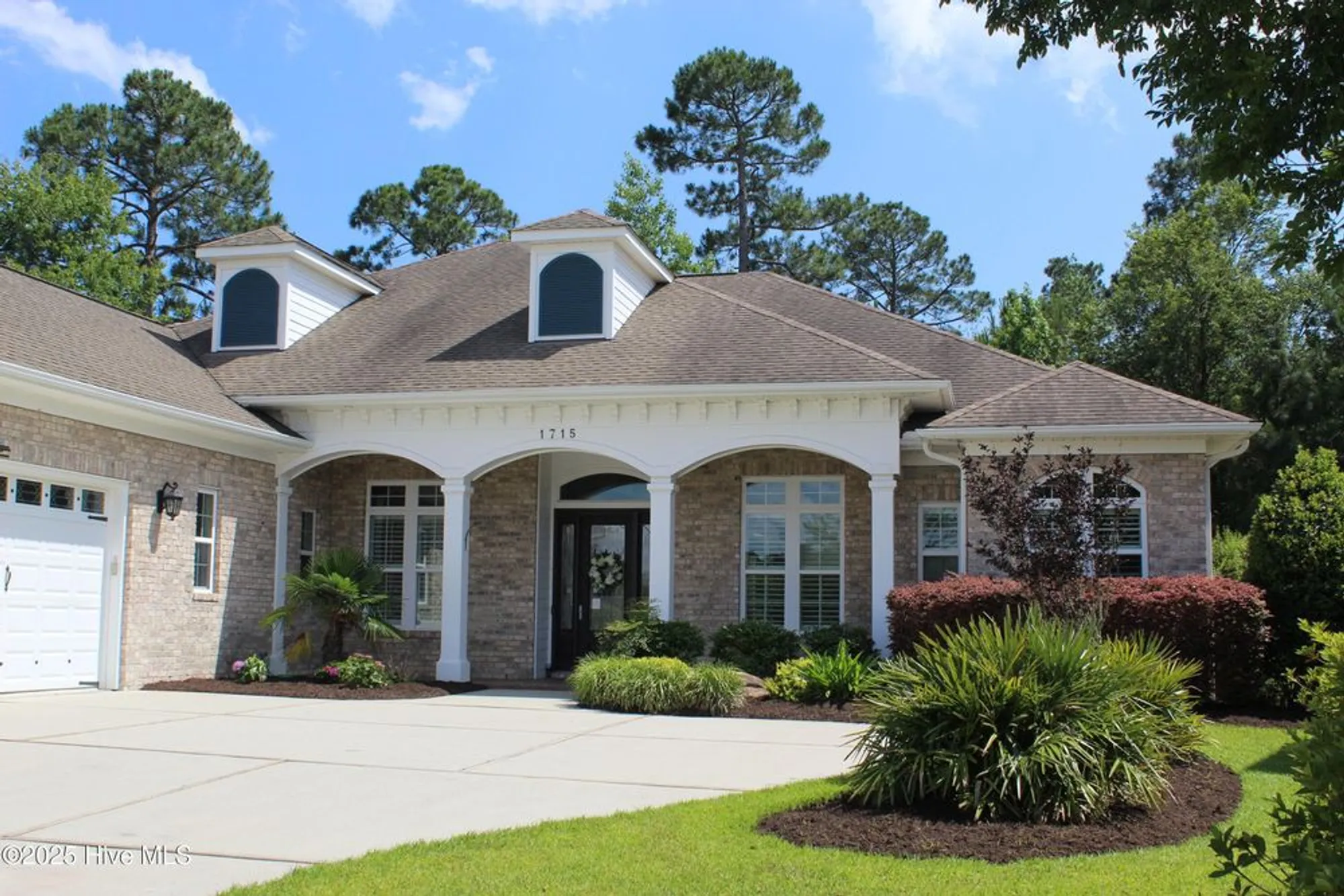 Property Slideshow image 12 of 74 | 1715 s stillwood dr, Leland, NC, 28451