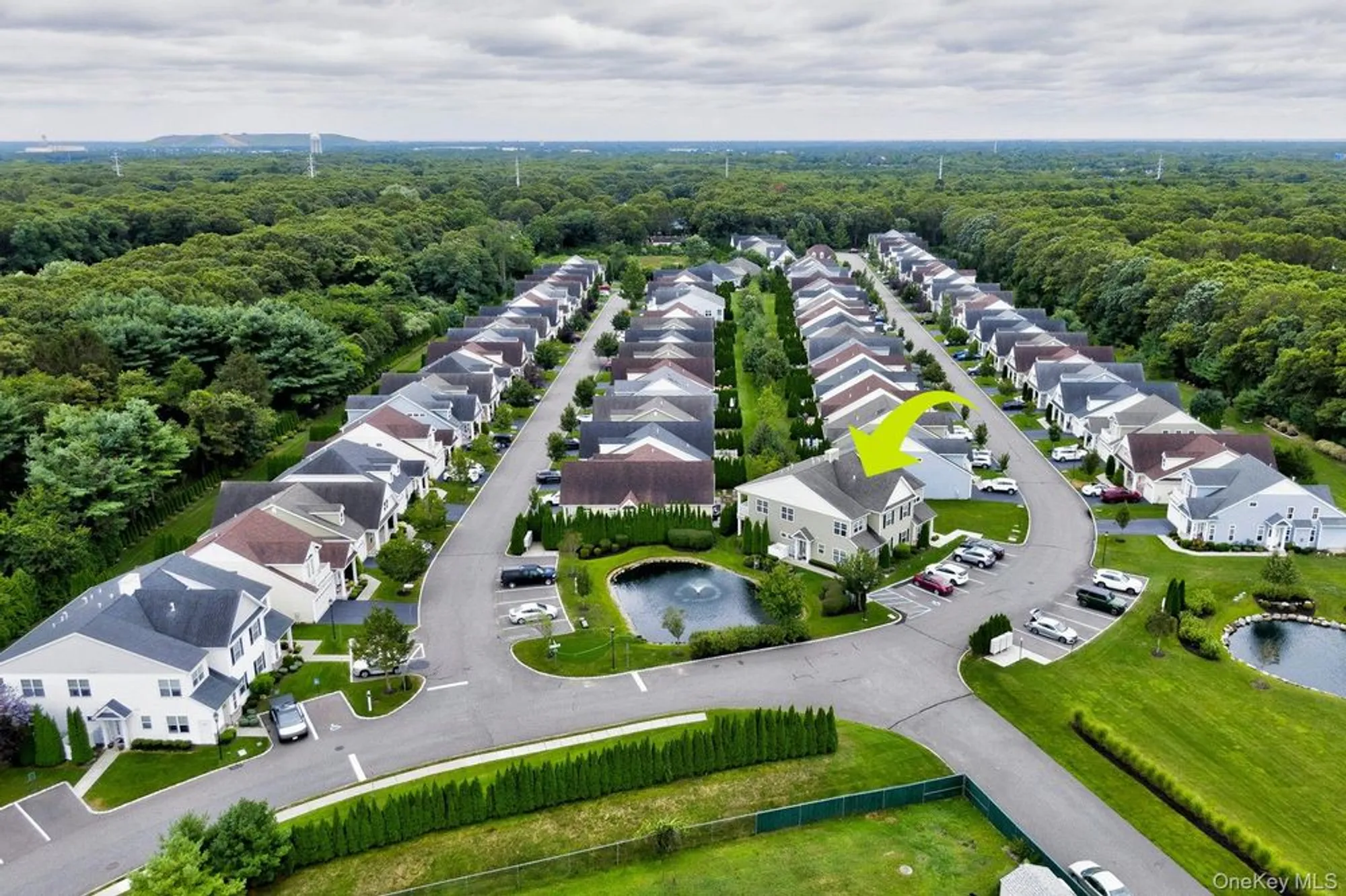 Property Slideshow image 33 of 40 | 279 augusta dr, Medford, NY, 11763