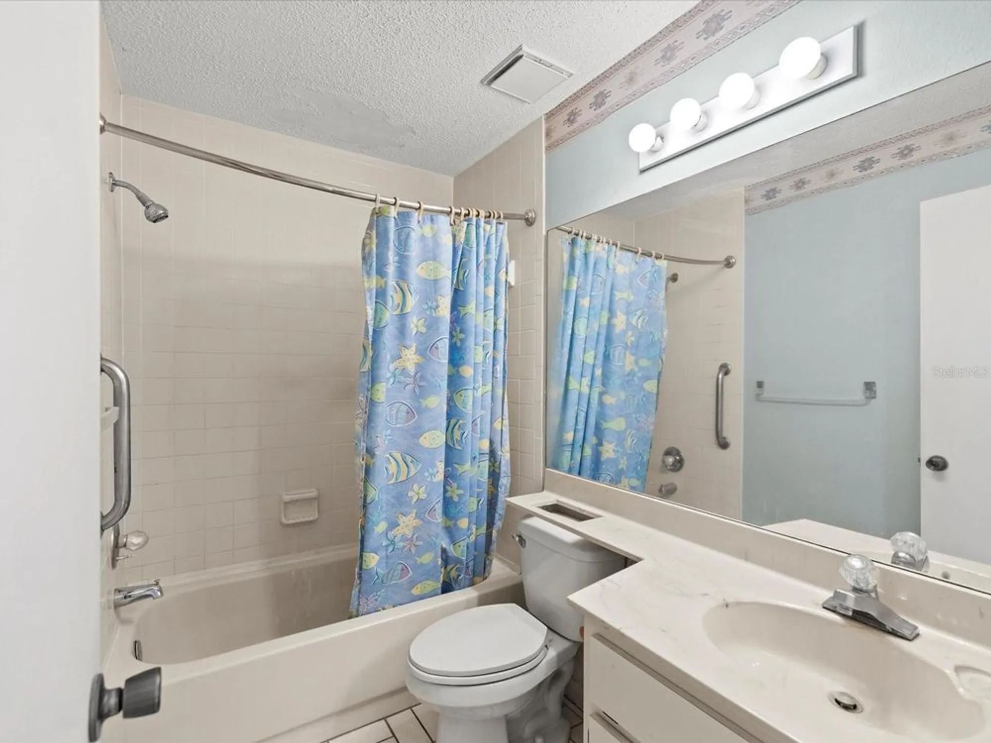 Property Slideshow image 21 of 61 | 11636 aspenwood dr, New Port Richey, FL, 34654