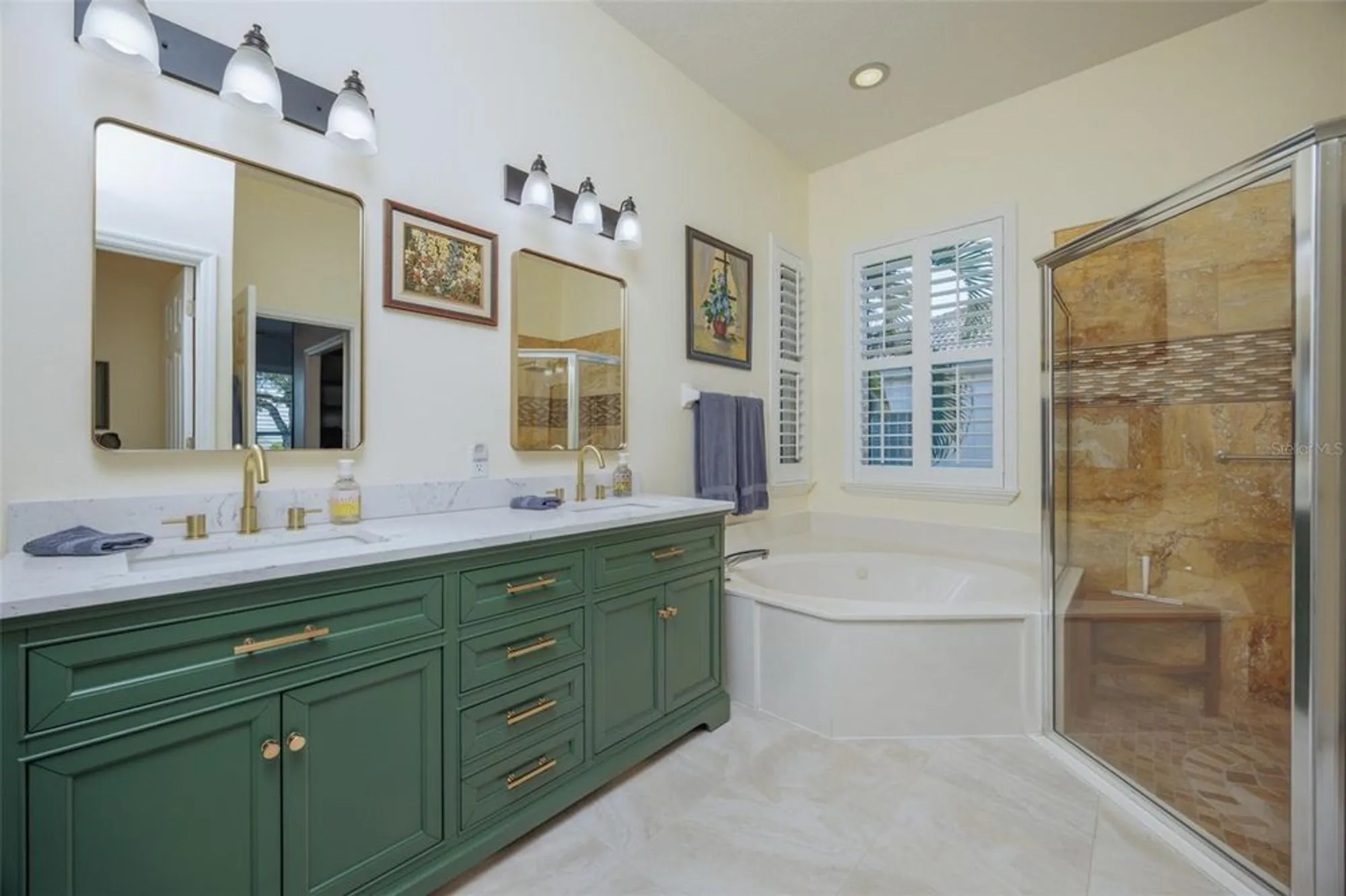 Property Slideshow image 45 of 50 | 2219 platinum dr, Sun City Center, FL, 33573
