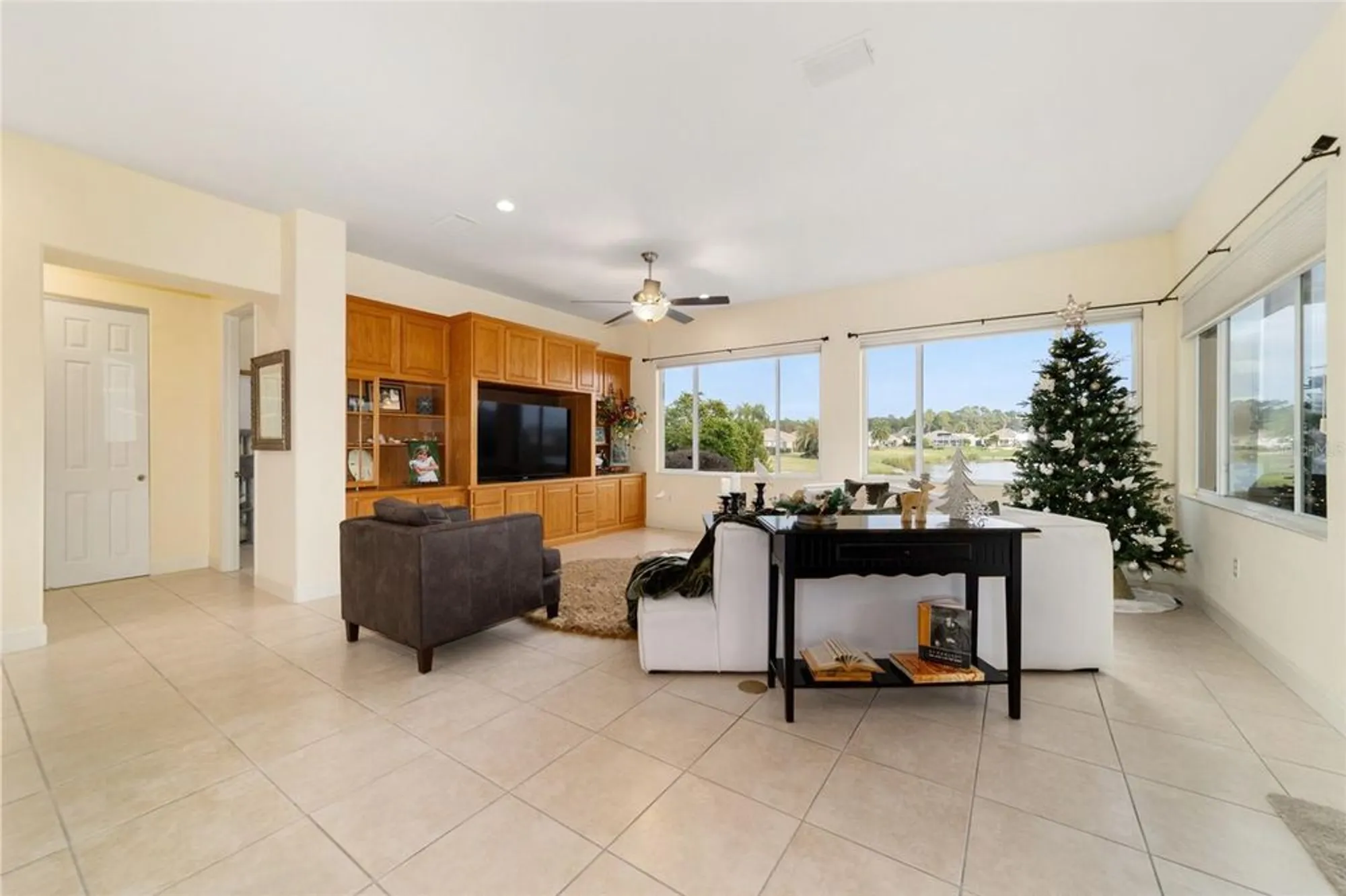 Property Slideshow image 18 of 90 | 12463 se 93rd court rd, Summerfield, FL, 34491