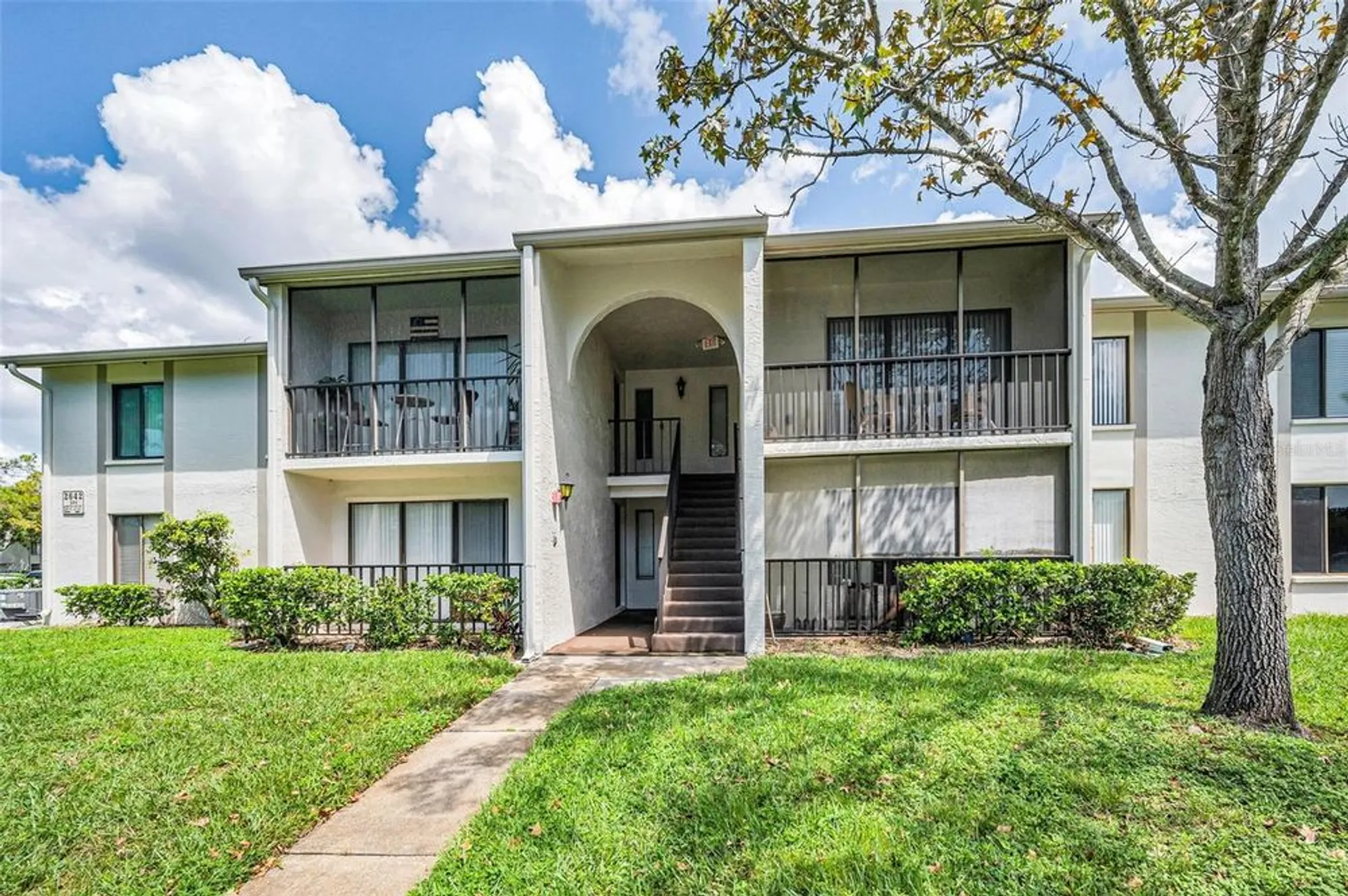 Property Slideshow image 3 of 63 | 2642 pine ridge way d2, Palm Harbor, FL, 34684