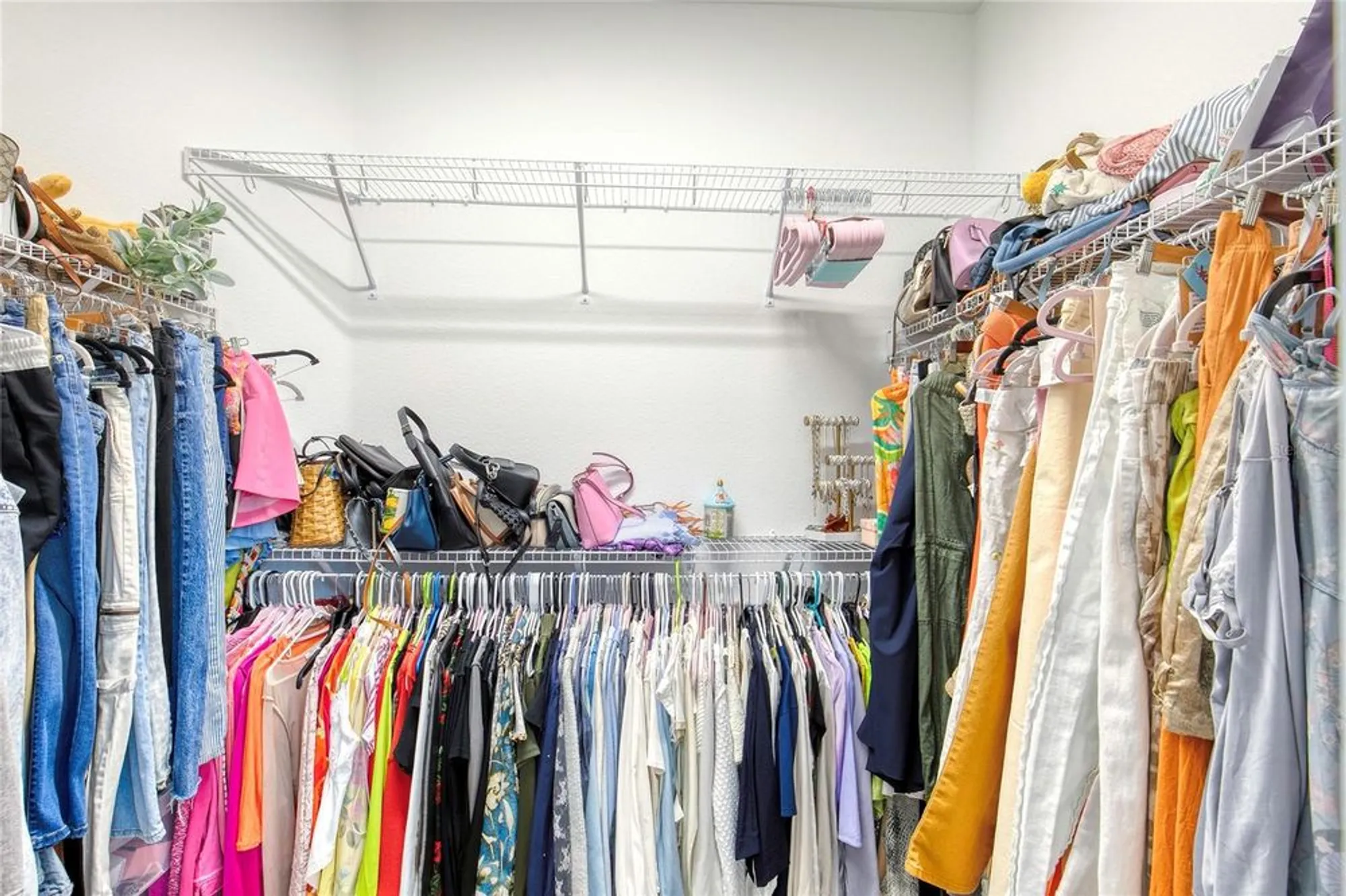 Property Slideshow image 35 of 80 | 317 gypsy palace ln, Daytona Beach, FL, 32124