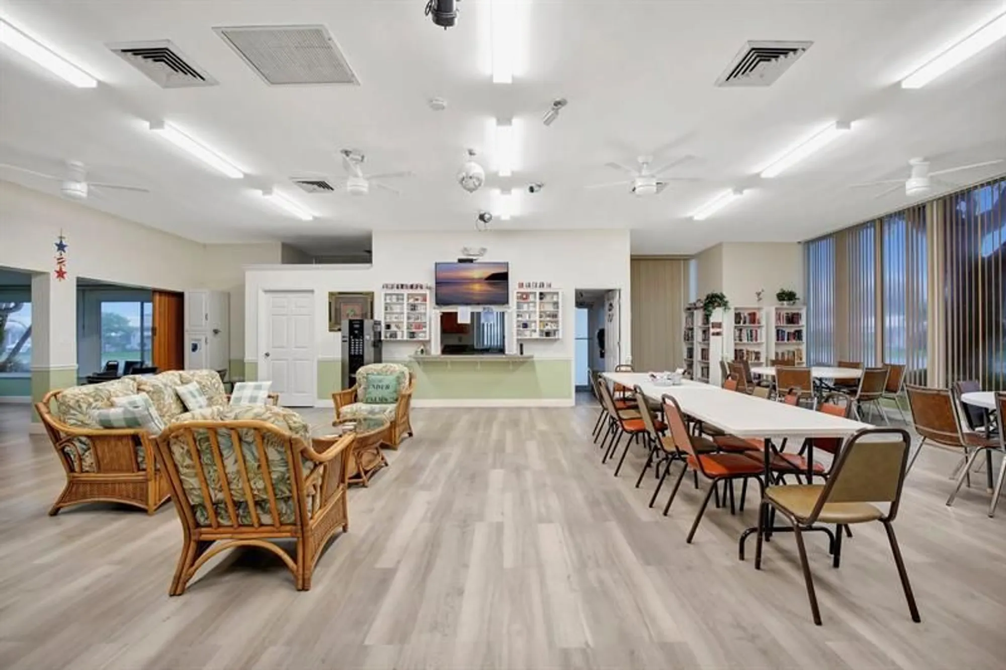 Property Slideshow image 25 of 30 | 2650 w golf blvd apt 255, Pompano Beach, FL, 33064