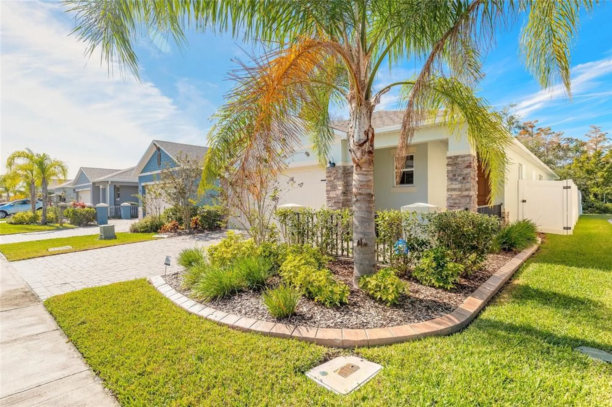 Property Slideshow image 3 of 43 | 356 caryota ct, New Smyrna Beach, FL, 32168