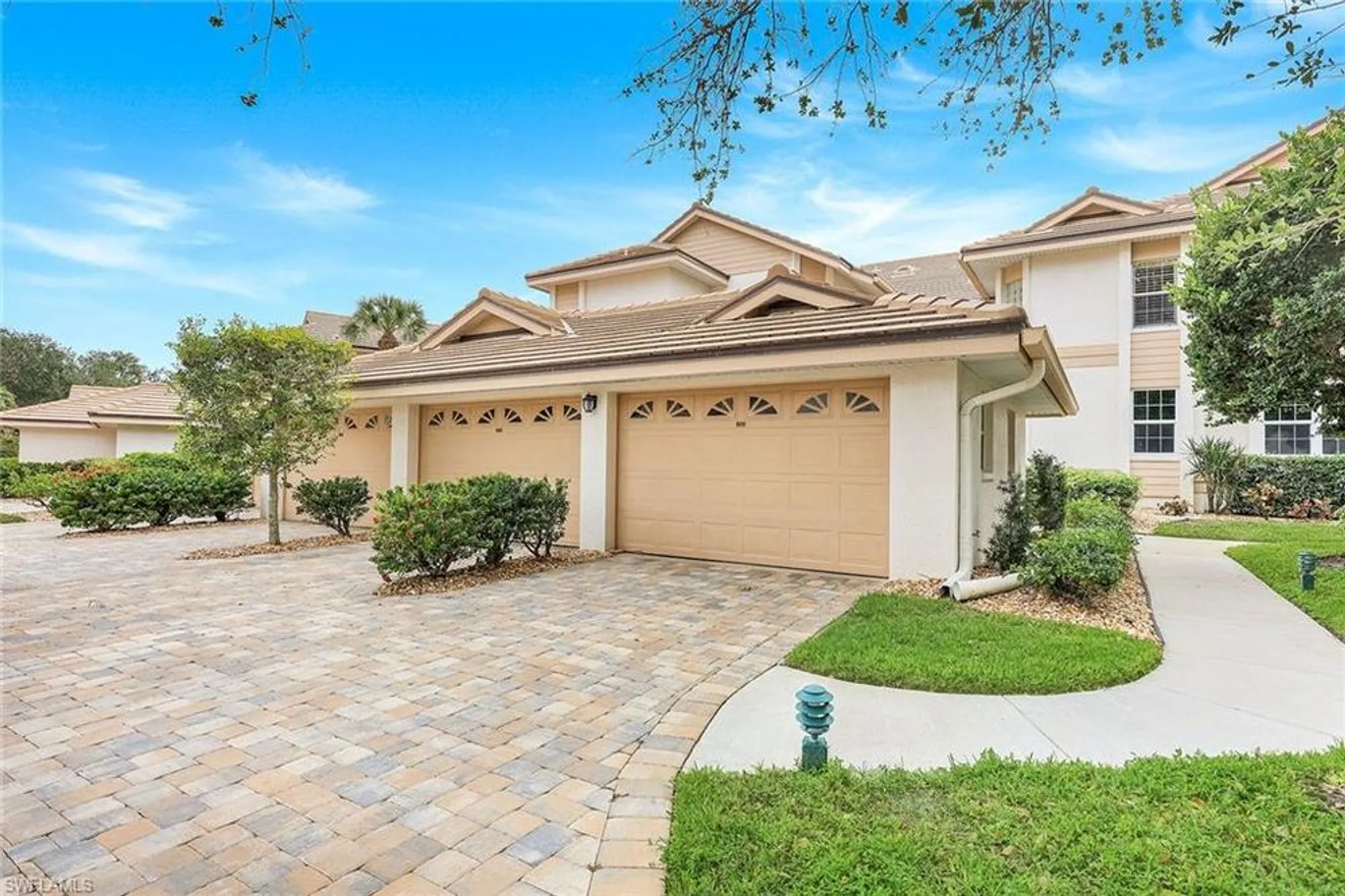 Property Slideshow image 1 of 24 | 3321 glen cairn ct apt 102, Bonita Springs, FL, 34134