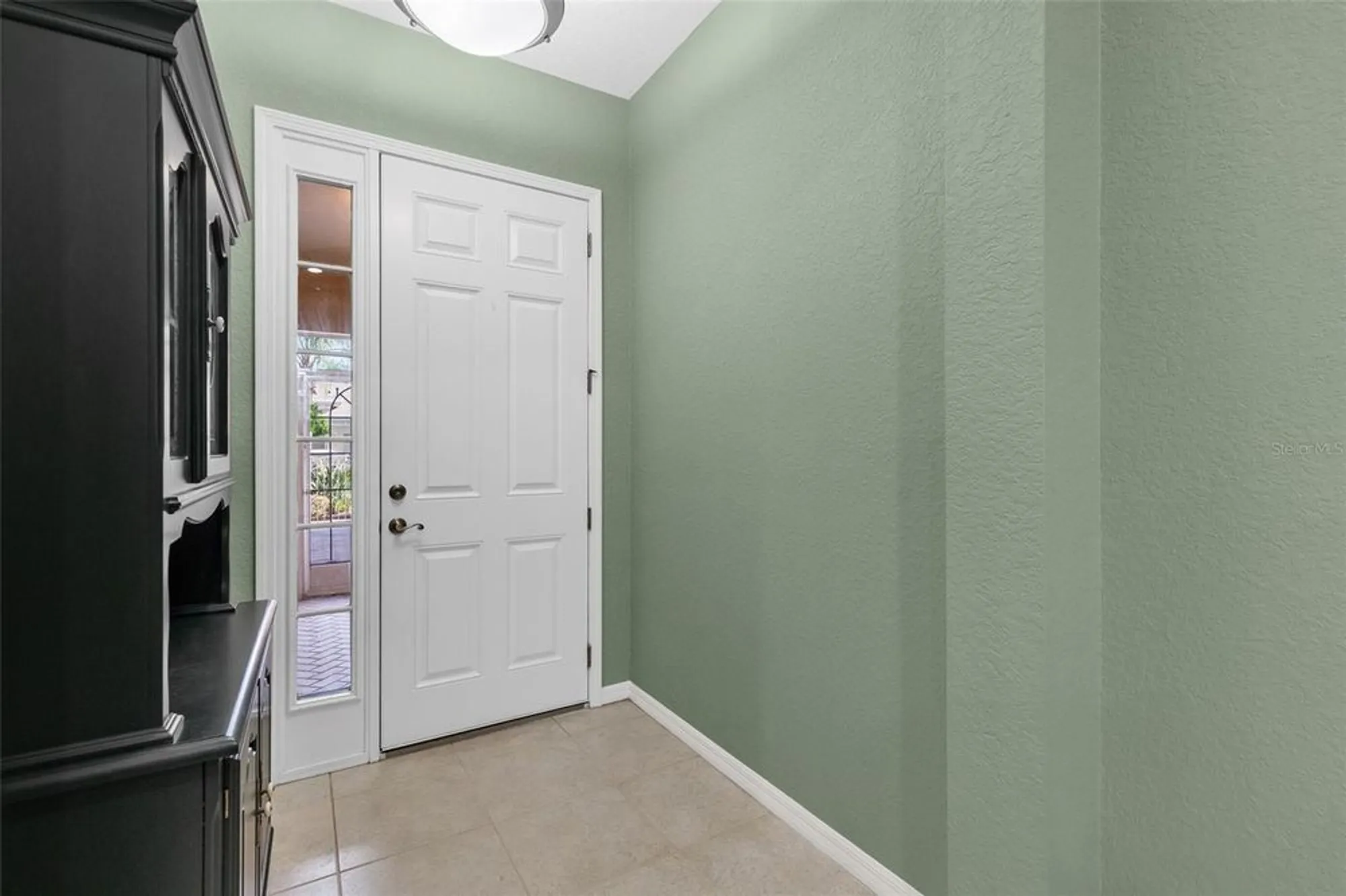 Property Slideshow image 9 of 64 | 2404 kensington greens dr, Sun City Center, FL, 33573