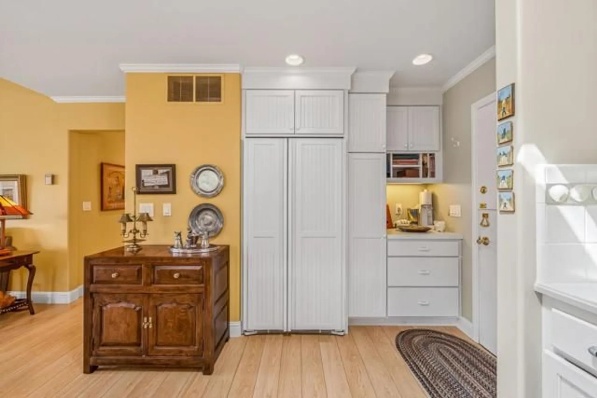 Property Slideshow image 14 of 42 | 171 hacienda carmel, Carmel, CA, 93923