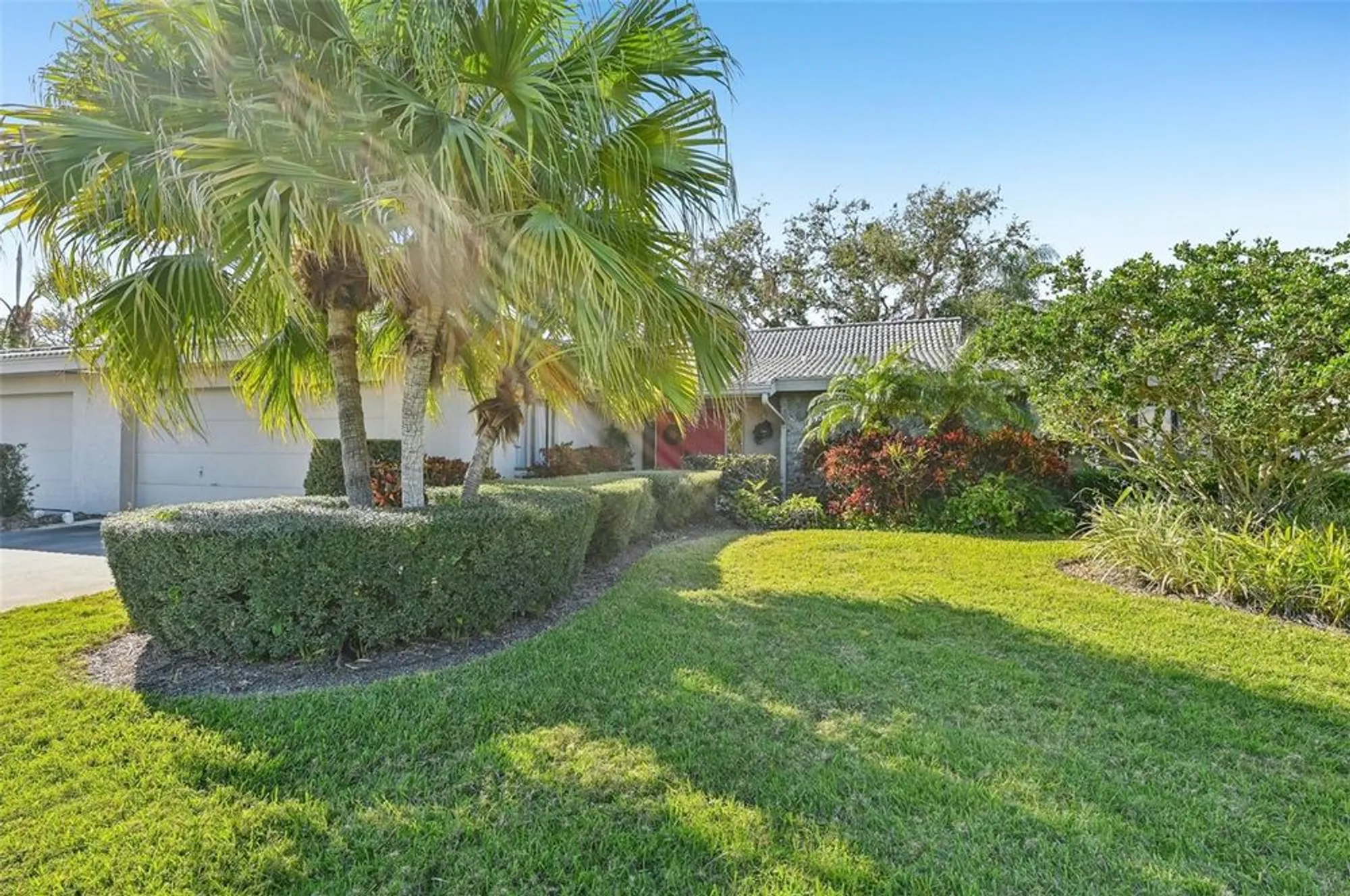 Property Slideshow image 42 of 45 | 3880 wilshire cir # 28, Sarasota, FL, 34238